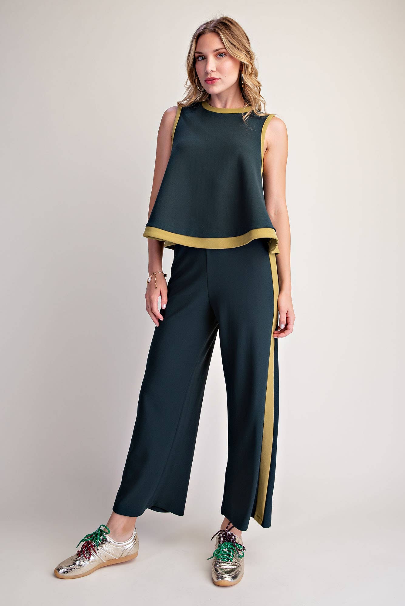 Soft Motion Knit Top-Hunter Green