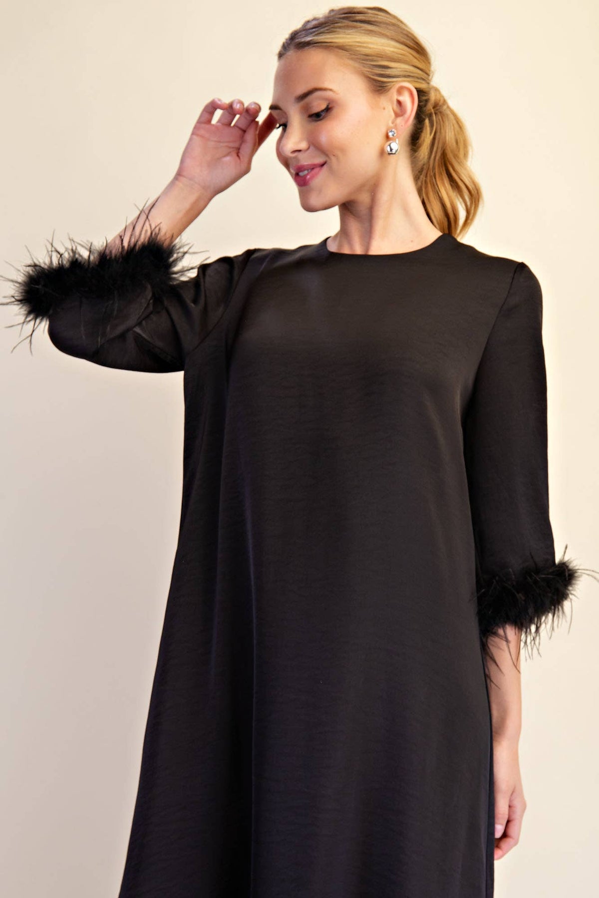 Glam Preview Midi Dress-Black