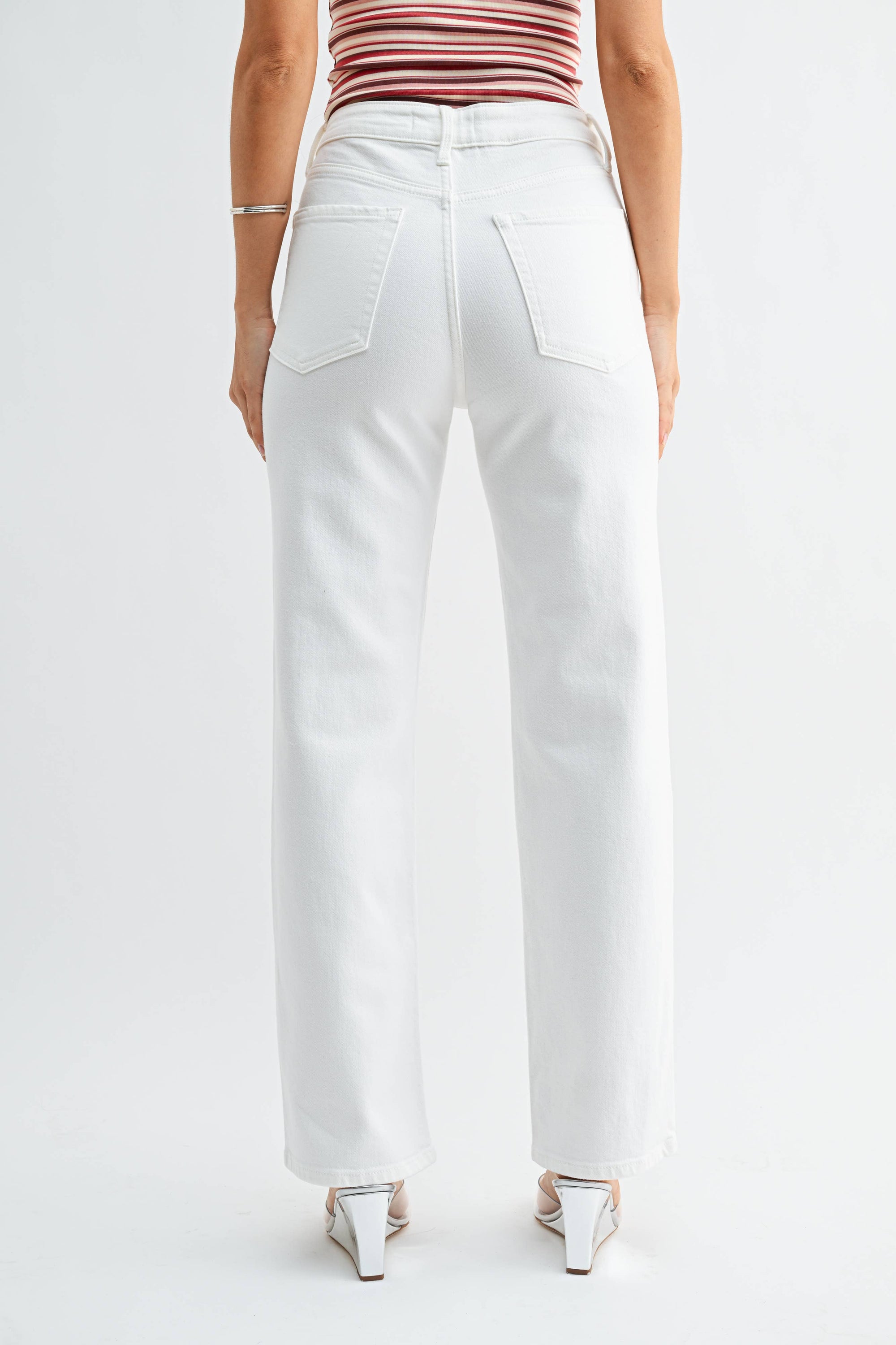 No Rush Straight Jeans