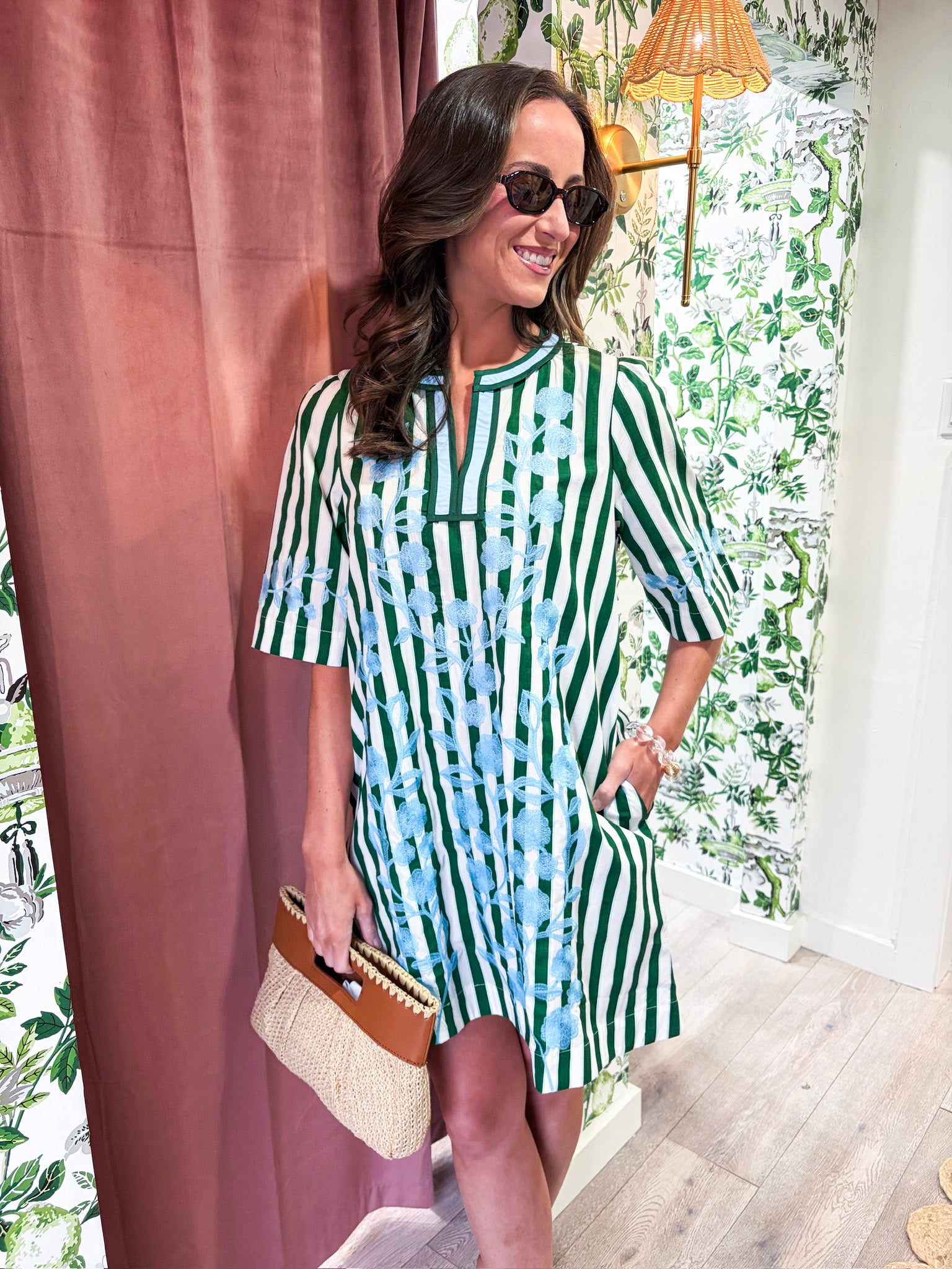 Riviera Maya Embroidered Shift Dress-Green – Pomp & Circumstance Boutique  by Marie Earthman