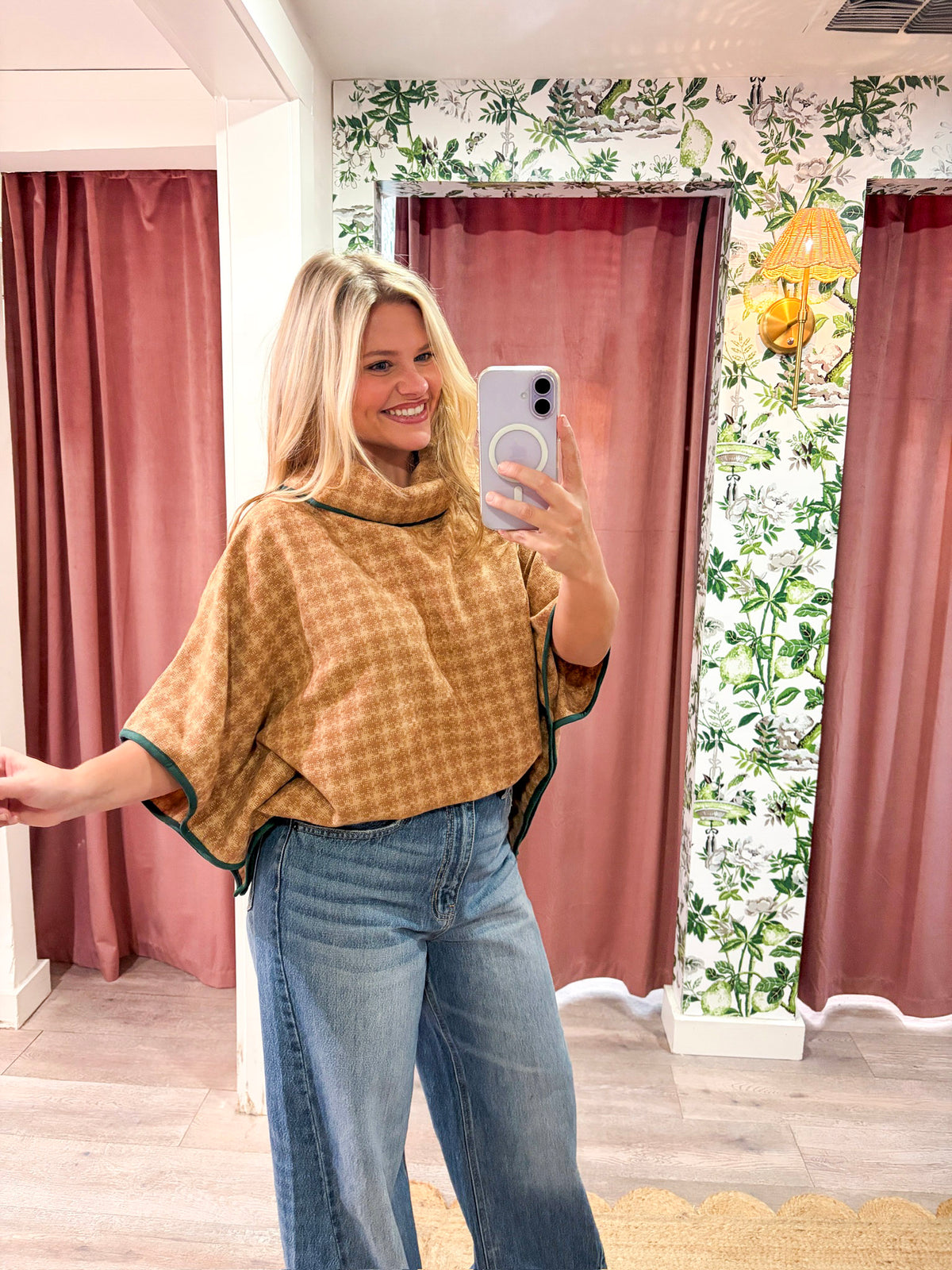 Fairhaven Short Sleeve Poncho