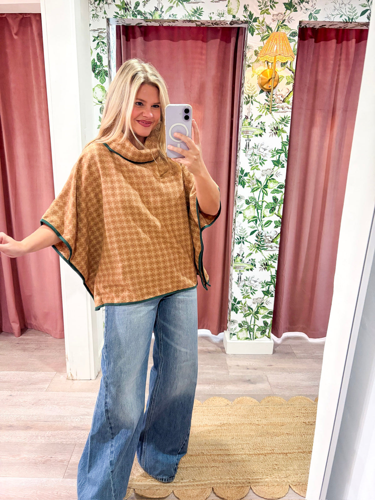 Fairhaven Short Sleeve Poncho