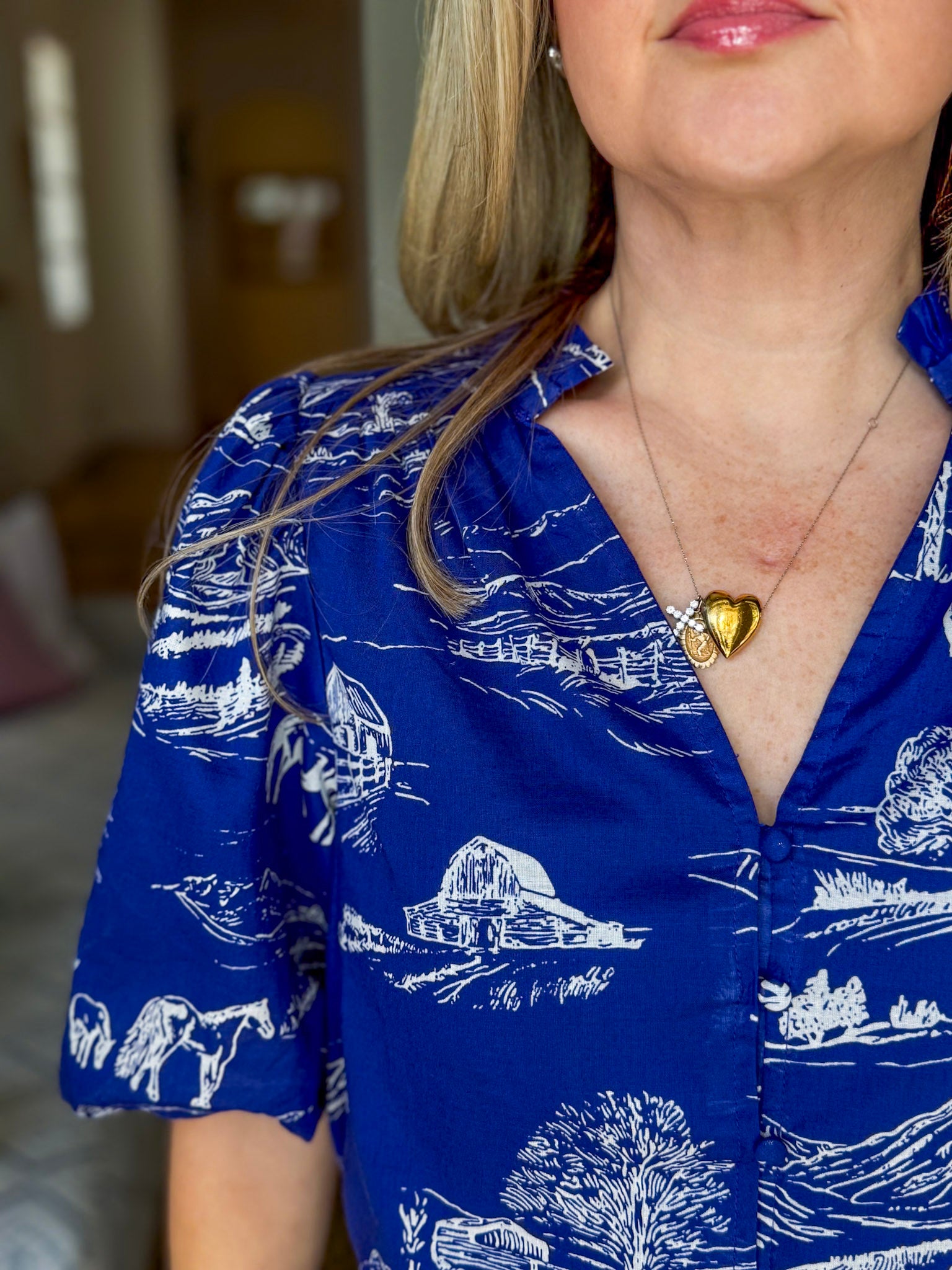 Town Square Toile Top