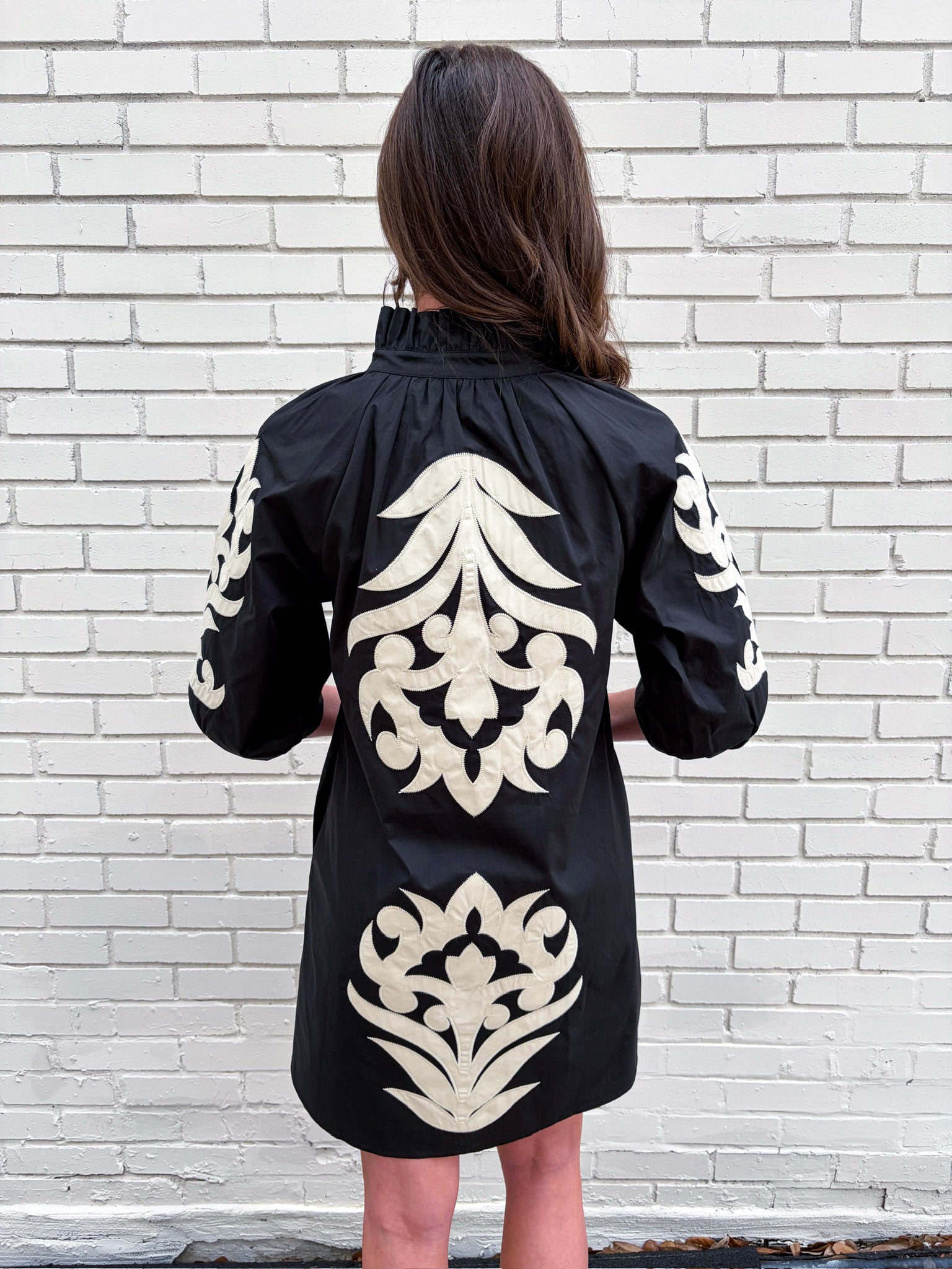 Isla Floral Baroque Dress-Black