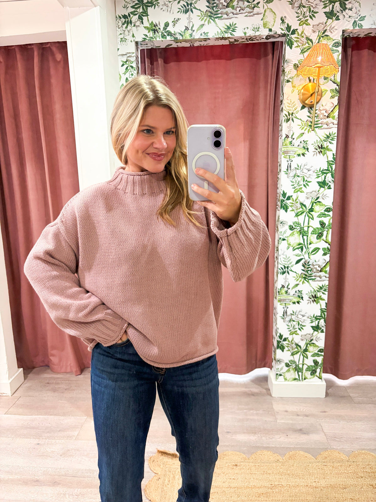 Downtown Girl Sweater-Mauve