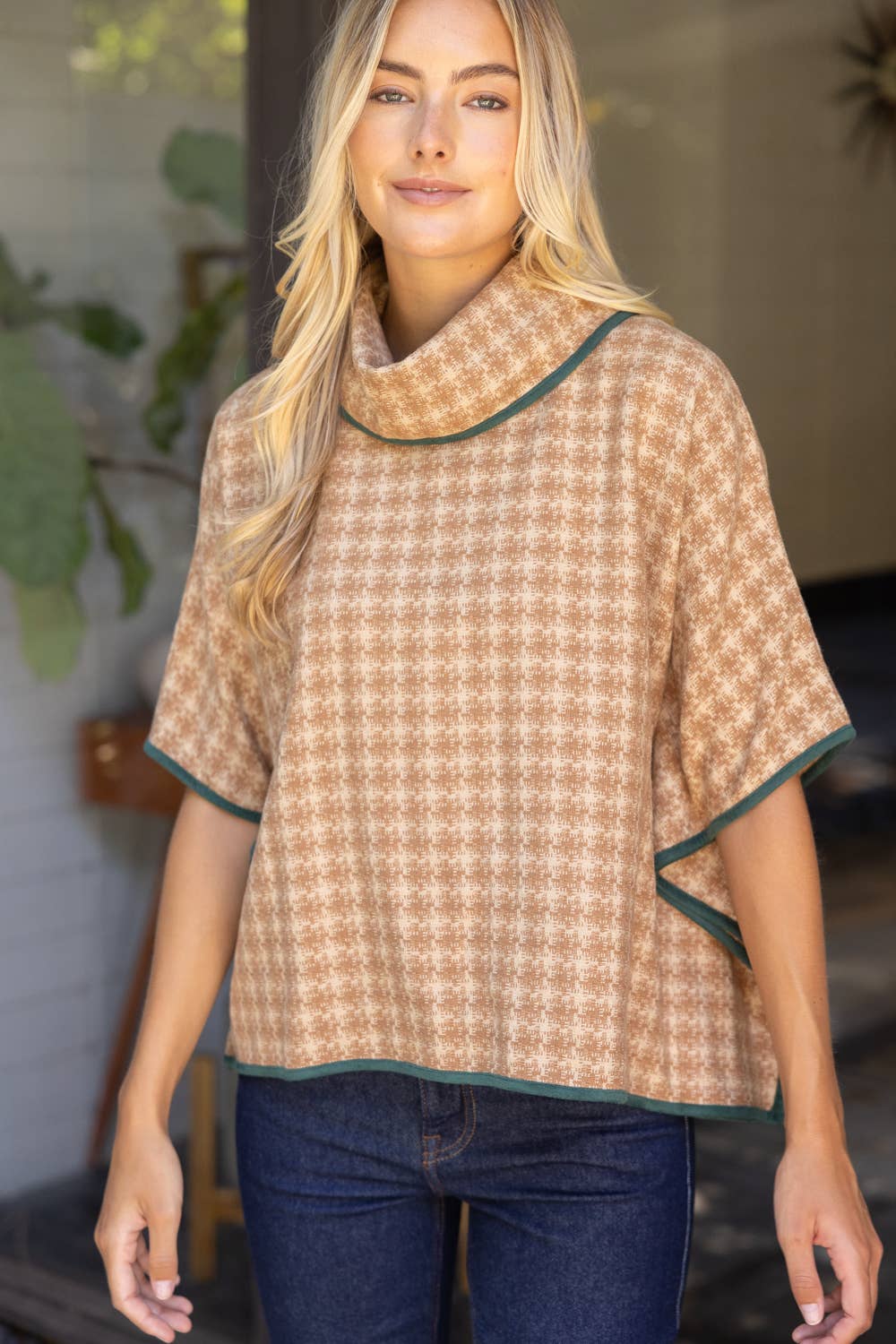 Fairhaven Short Sleeve Poncho