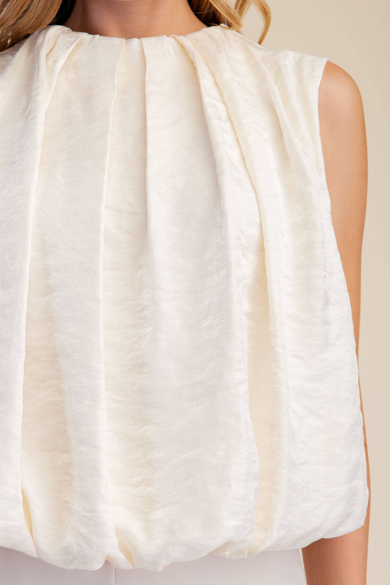 Estelle Pleated Balloon Top-Off White