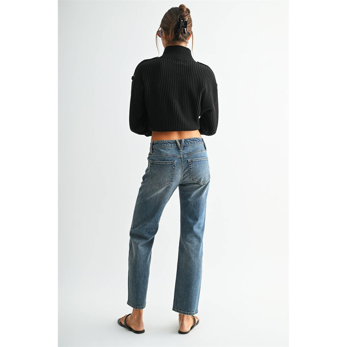 Easy Fit Ankle Jeans