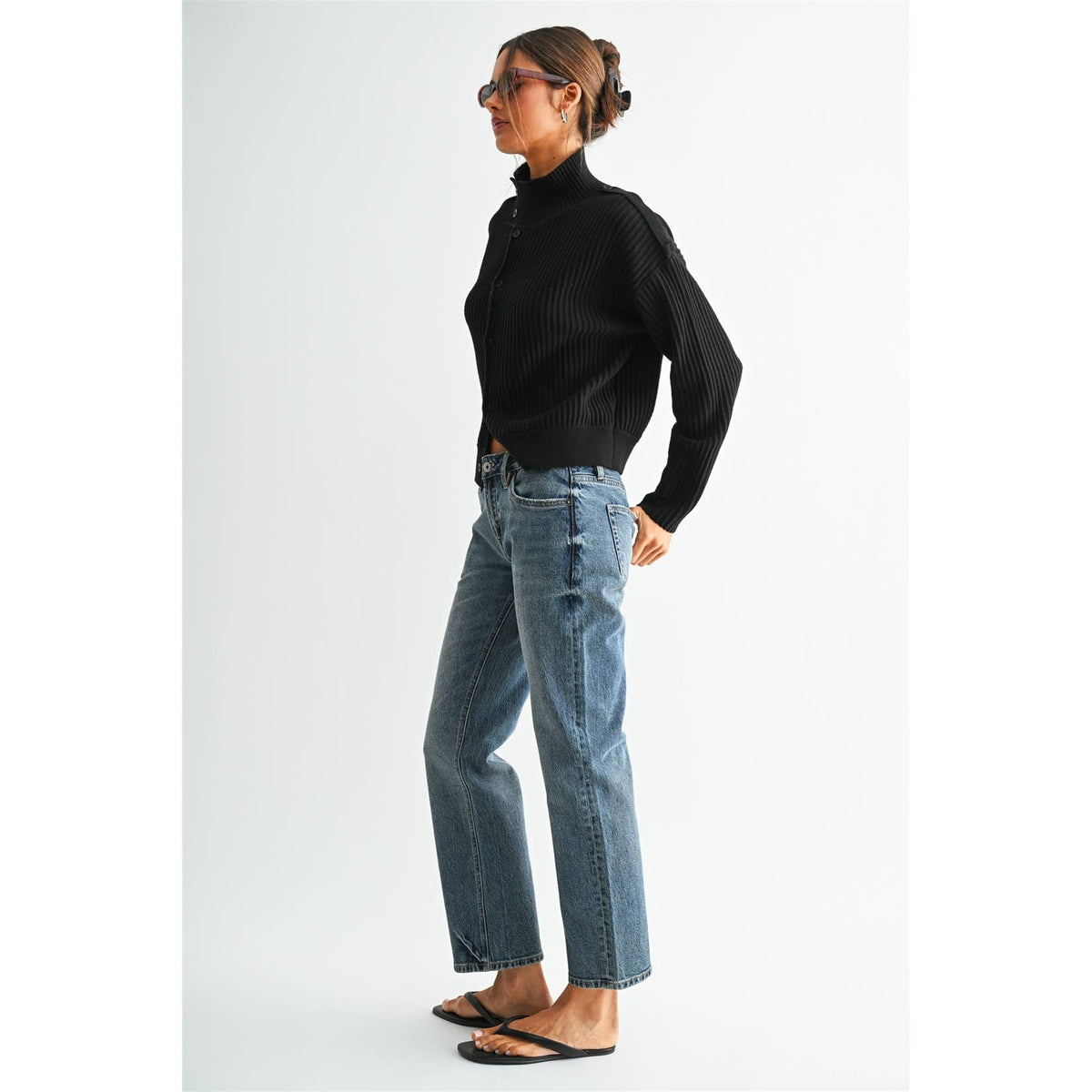 Easy Fit Ankle Jeans