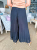 Evening Breeze Pleated Pants- Black