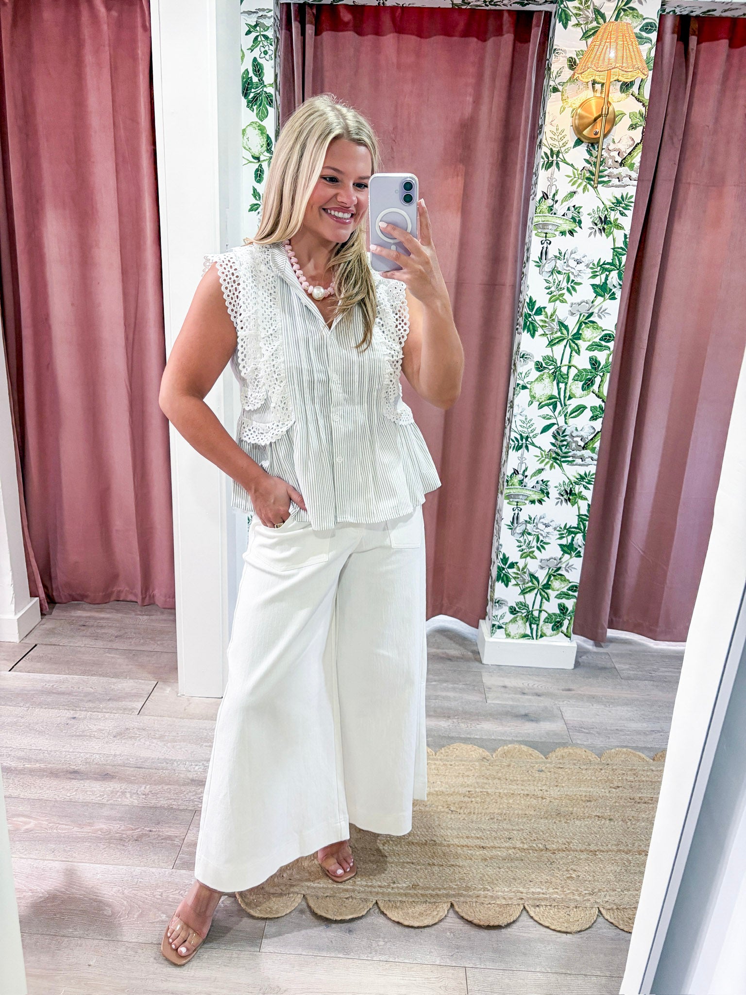 Harbor Heirloom Top-White/Gray