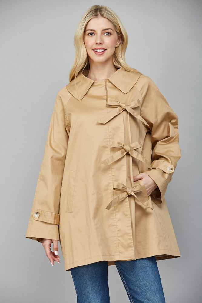Royal Duty Bow Coat