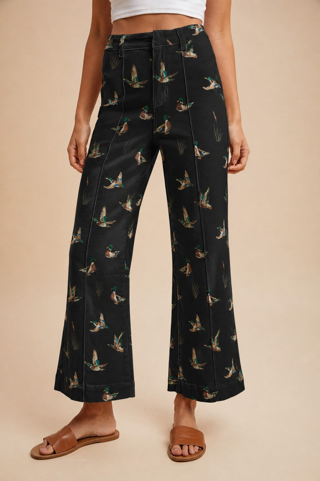 Mallard Meadow Wide Leg Crop Jeans-Black