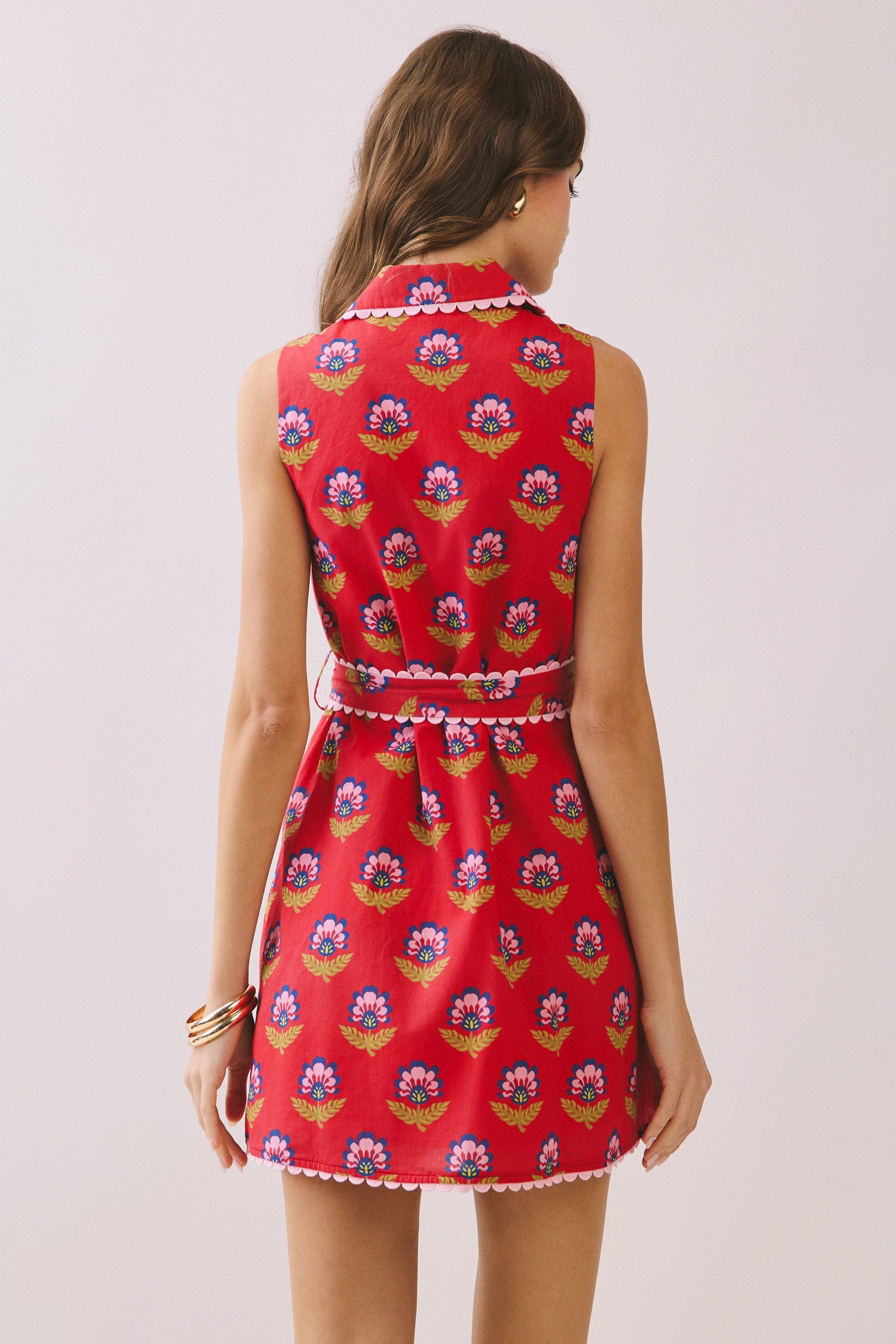 Meet-Cute Belted Floral Dress