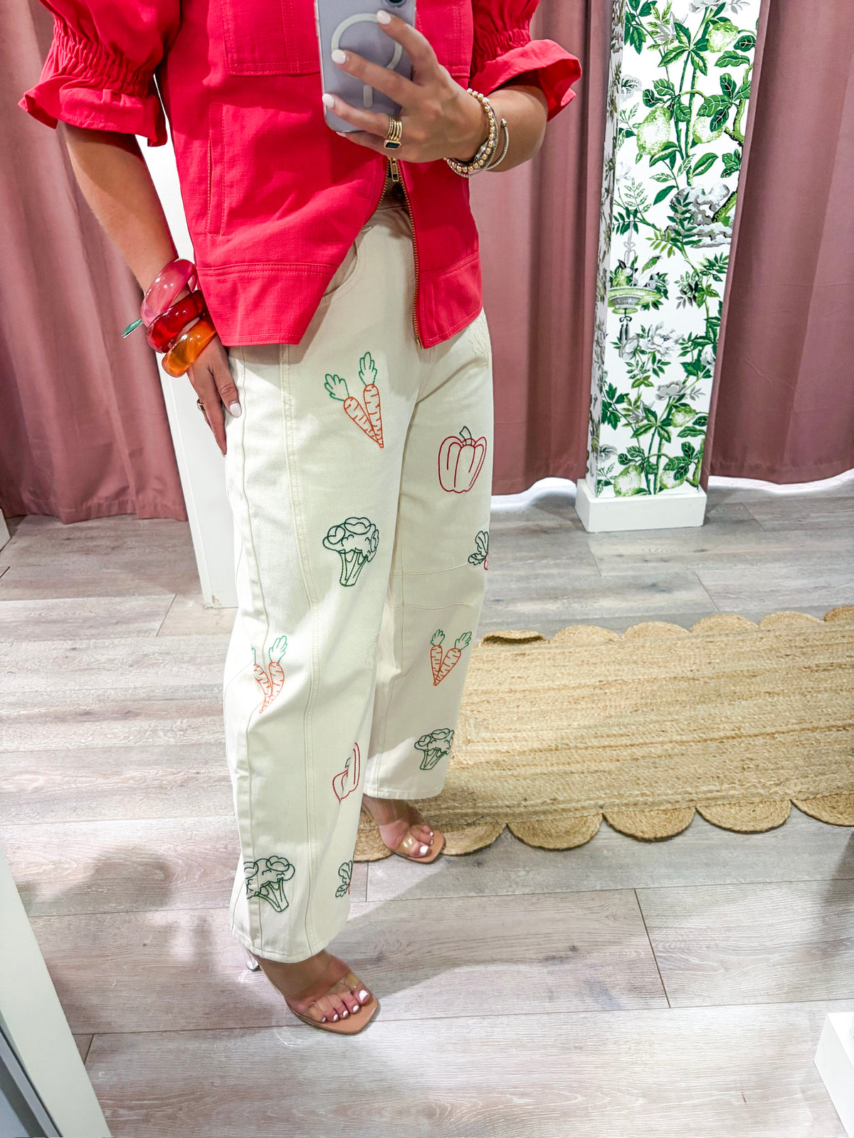 Veggie Embroidered Barrel Jeans
