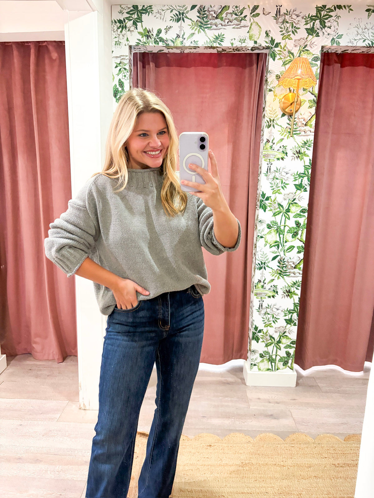 Downtown Girl Sweater-Heather Gray