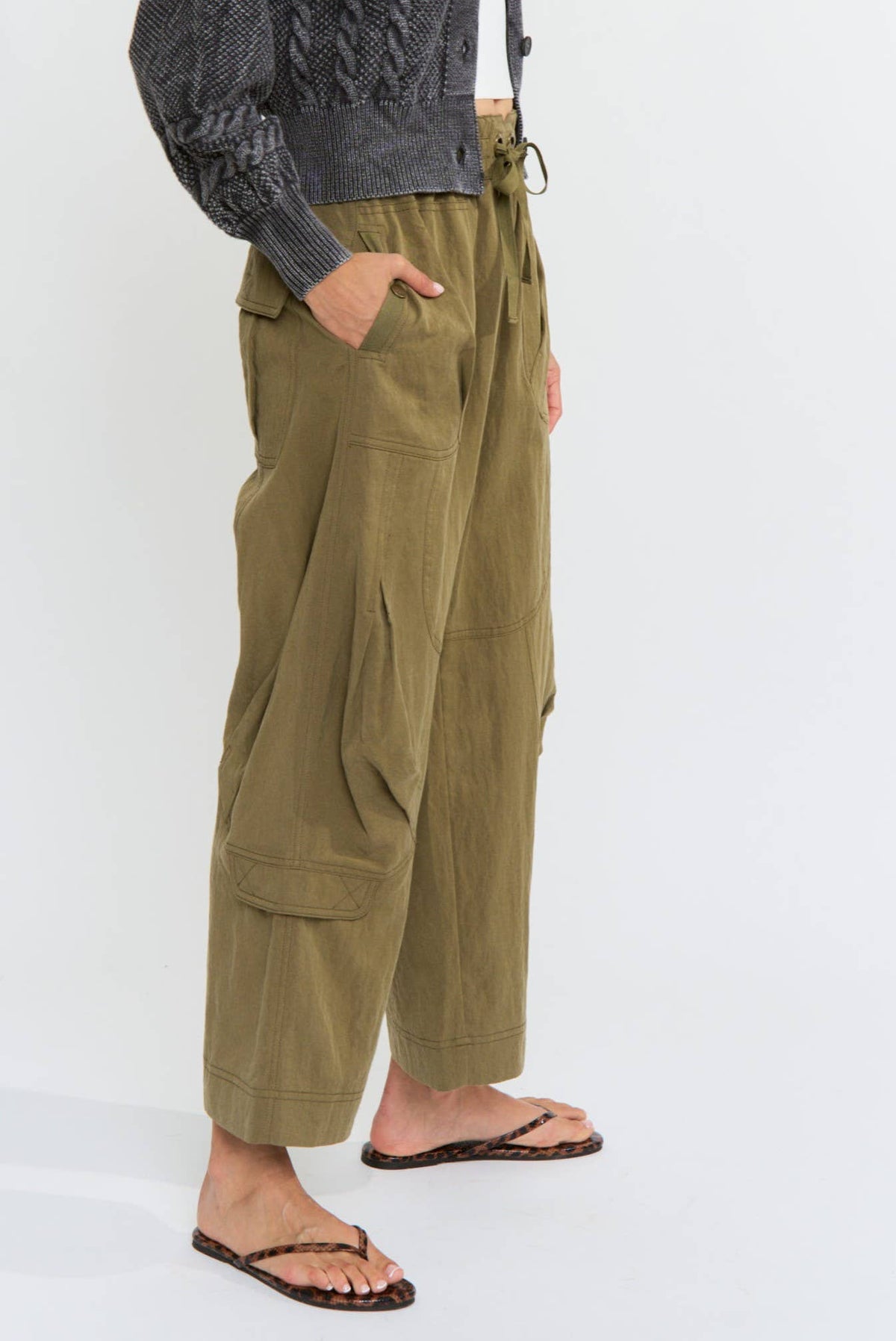Weekend Wander Cargo Pants