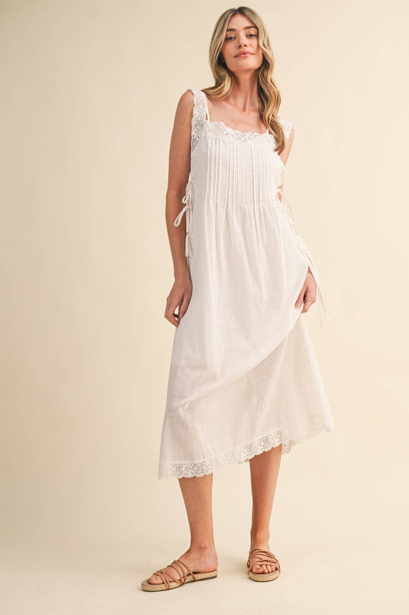 Fleur Romance Midi Dress-Off White – Pomp & Circumstance Boutique by Marie Earthman