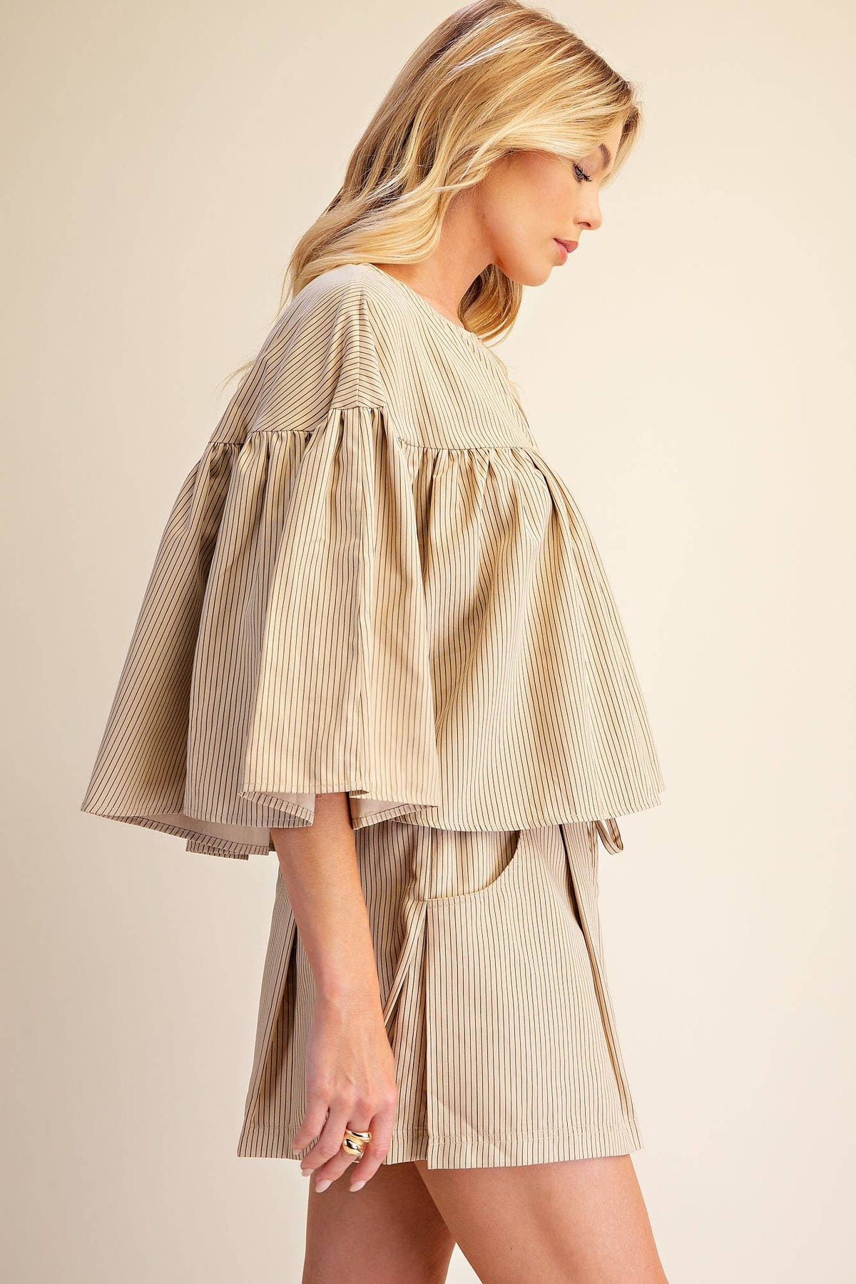 Swing Cape Stripe Top-Beige