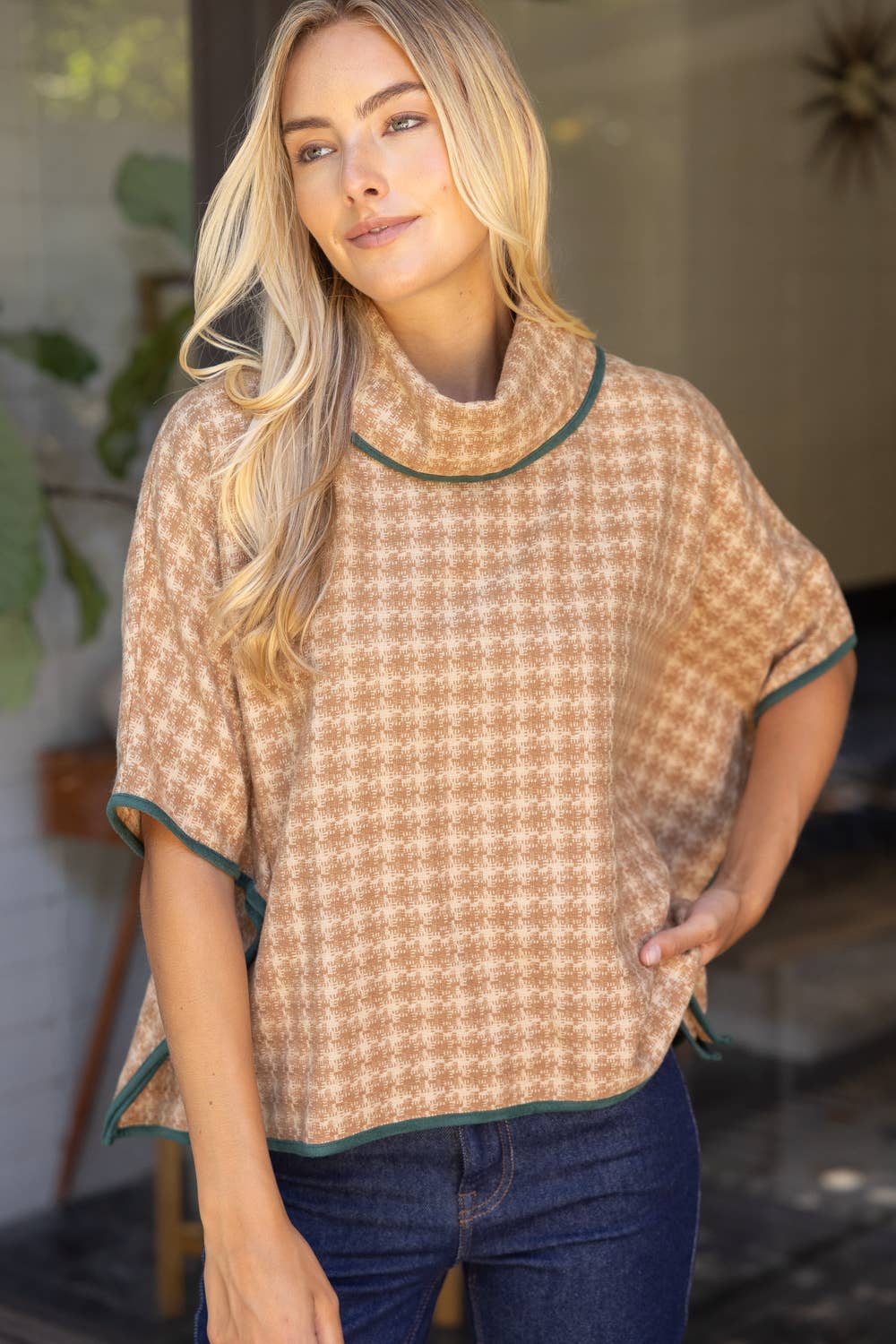 Fairhaven Short Sleeve Poncho