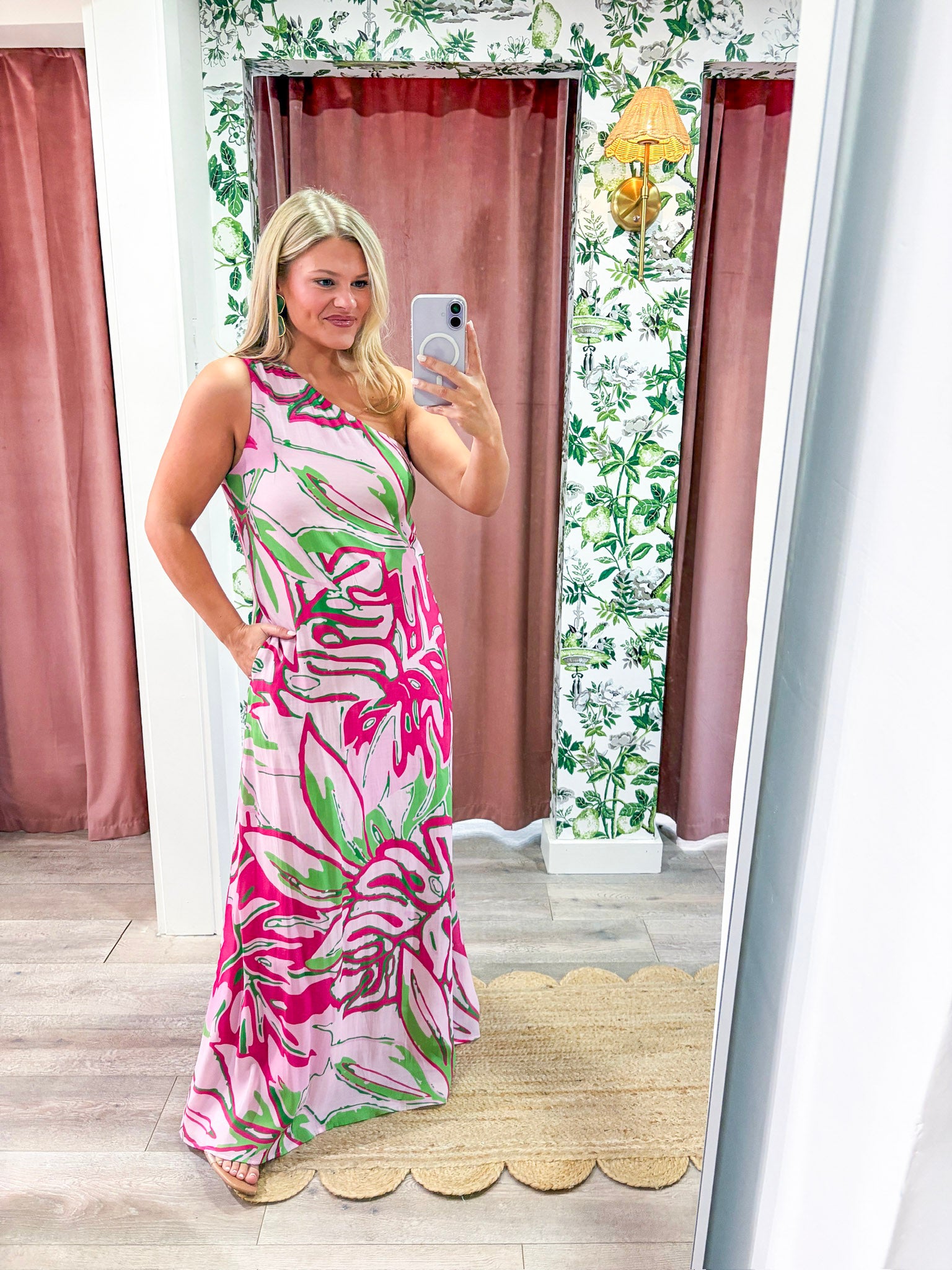 Hibiscus Haven Maxi Dress Medium