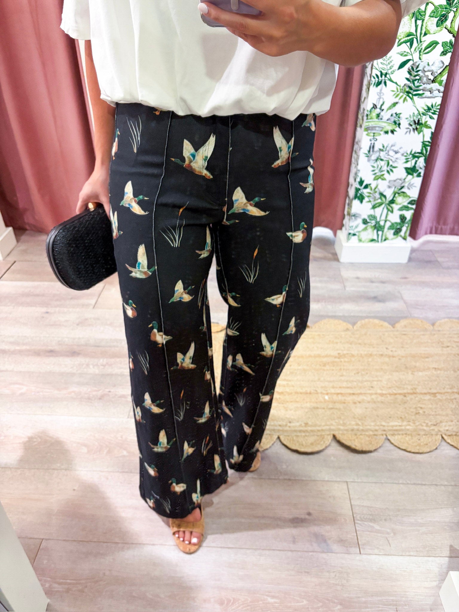 Mallard Meadow Wide Leg Crop Jeans-Black