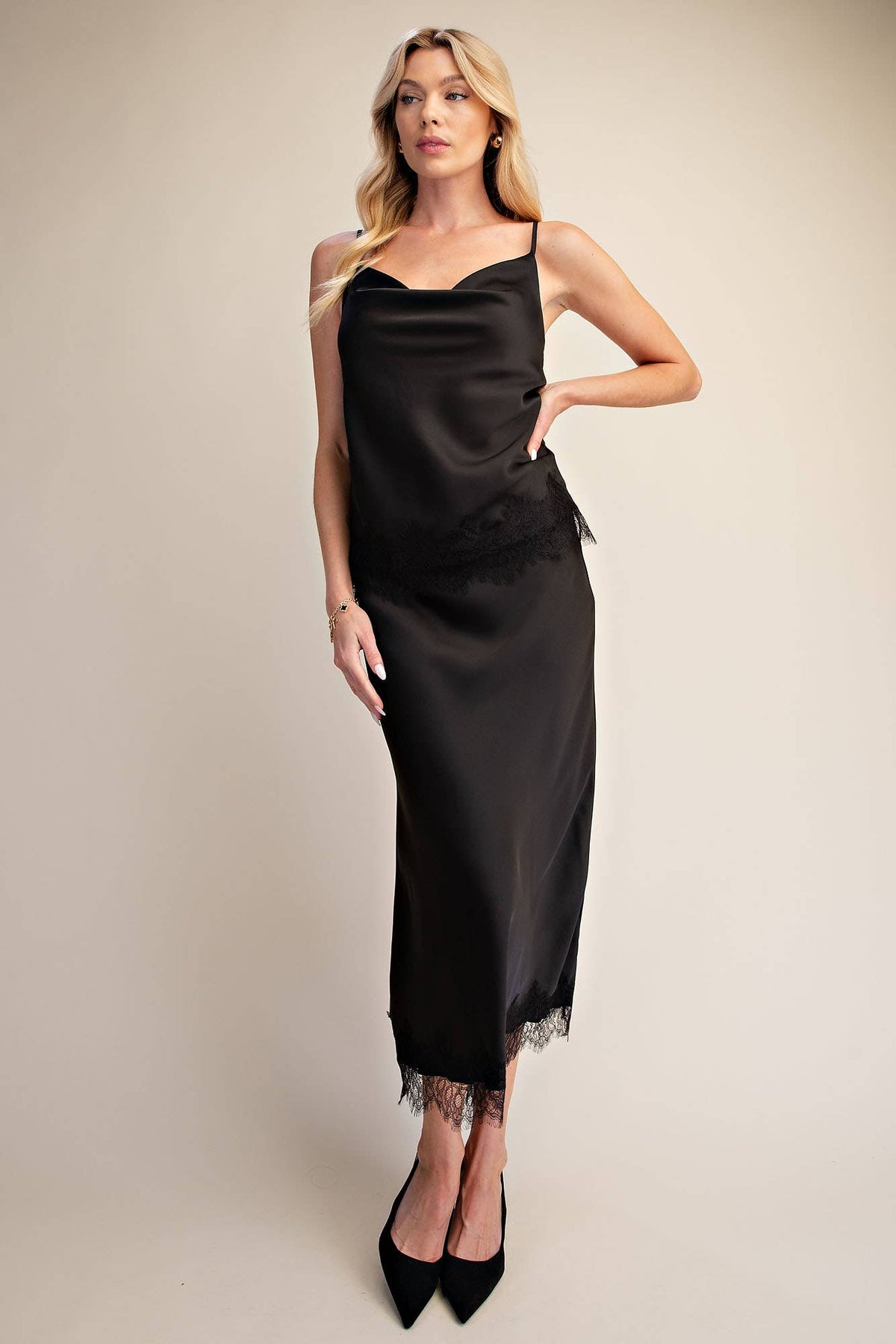 Lace Allure Midi Skirt-Black