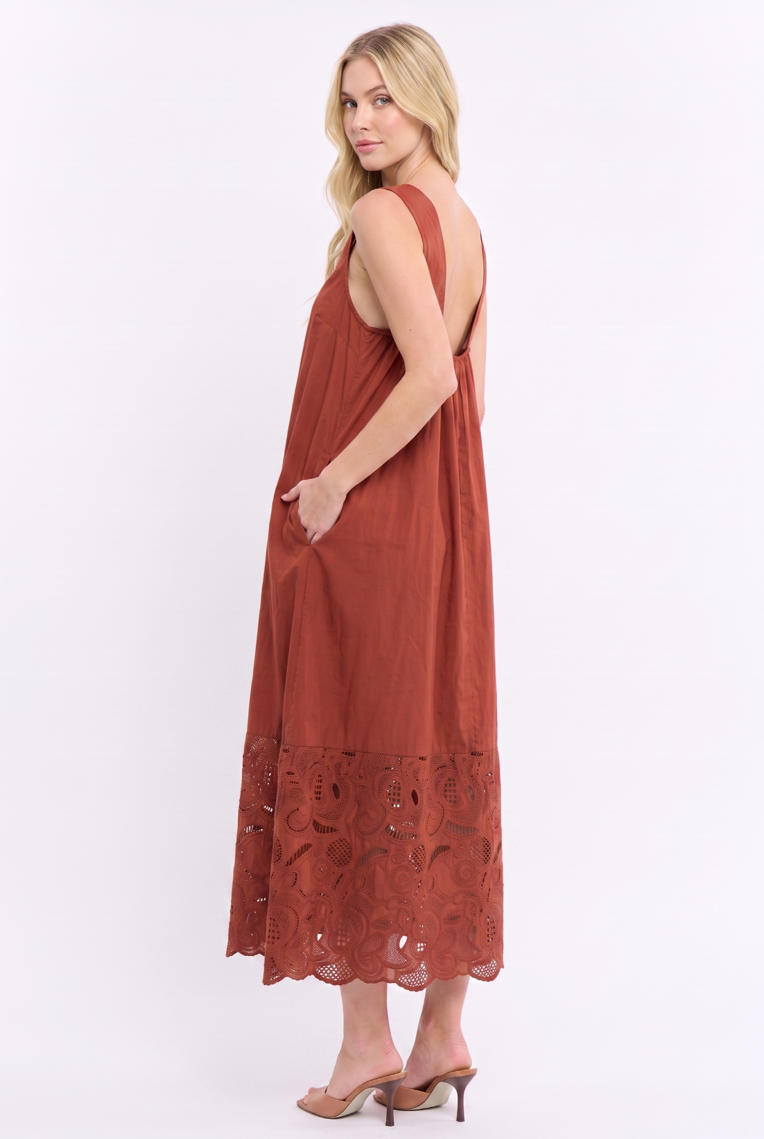 Desert Breeze Lace Maxi Dress-Rodeo Red