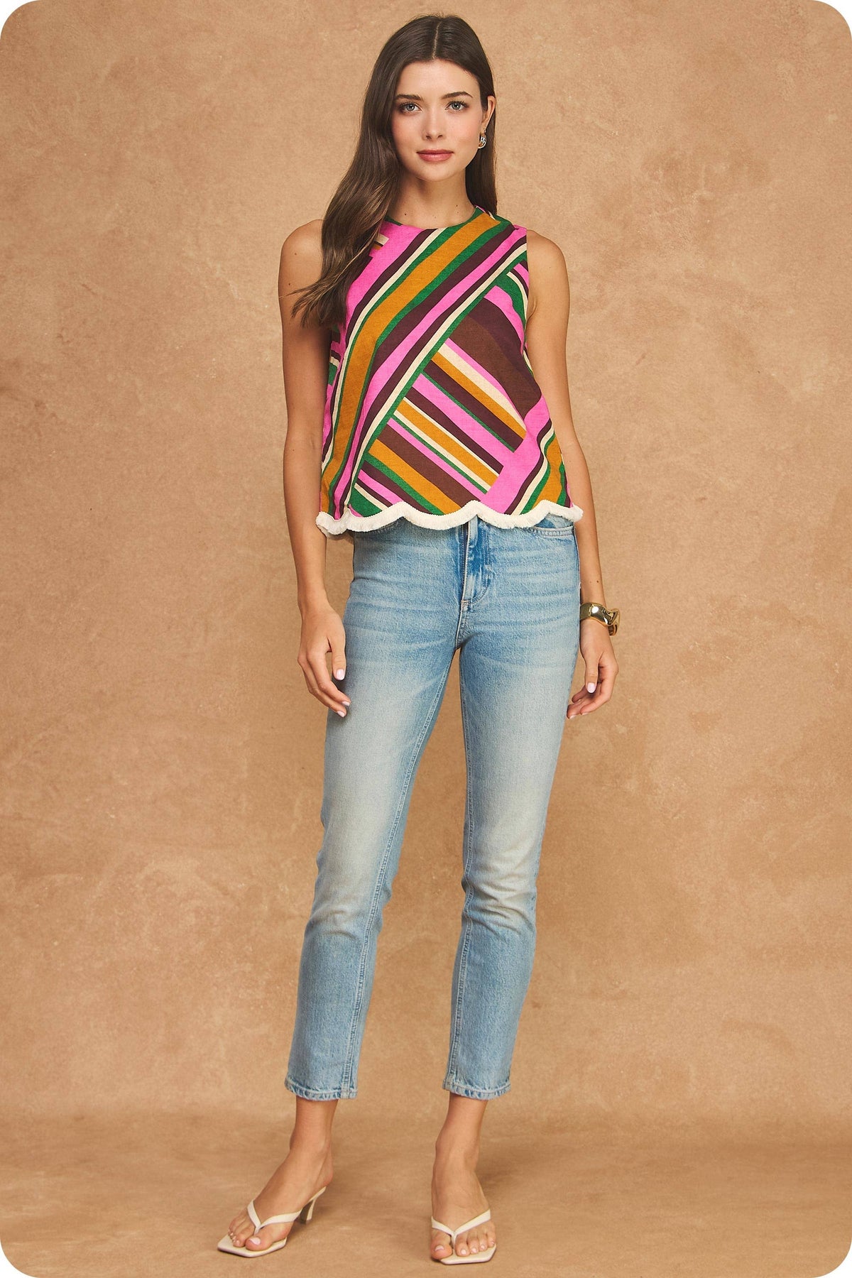 Kaleidoscope Scallop Top
