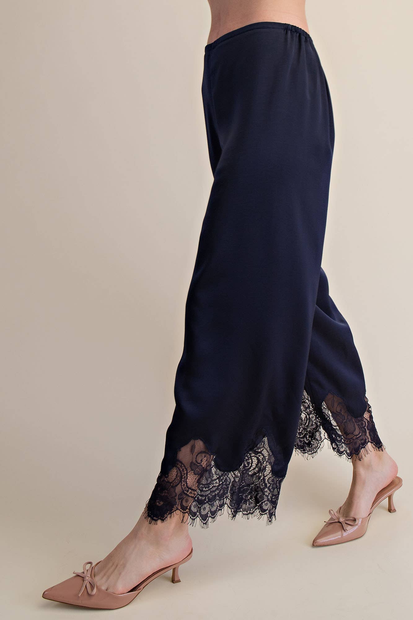 Lace Afternoon Cropped Pants