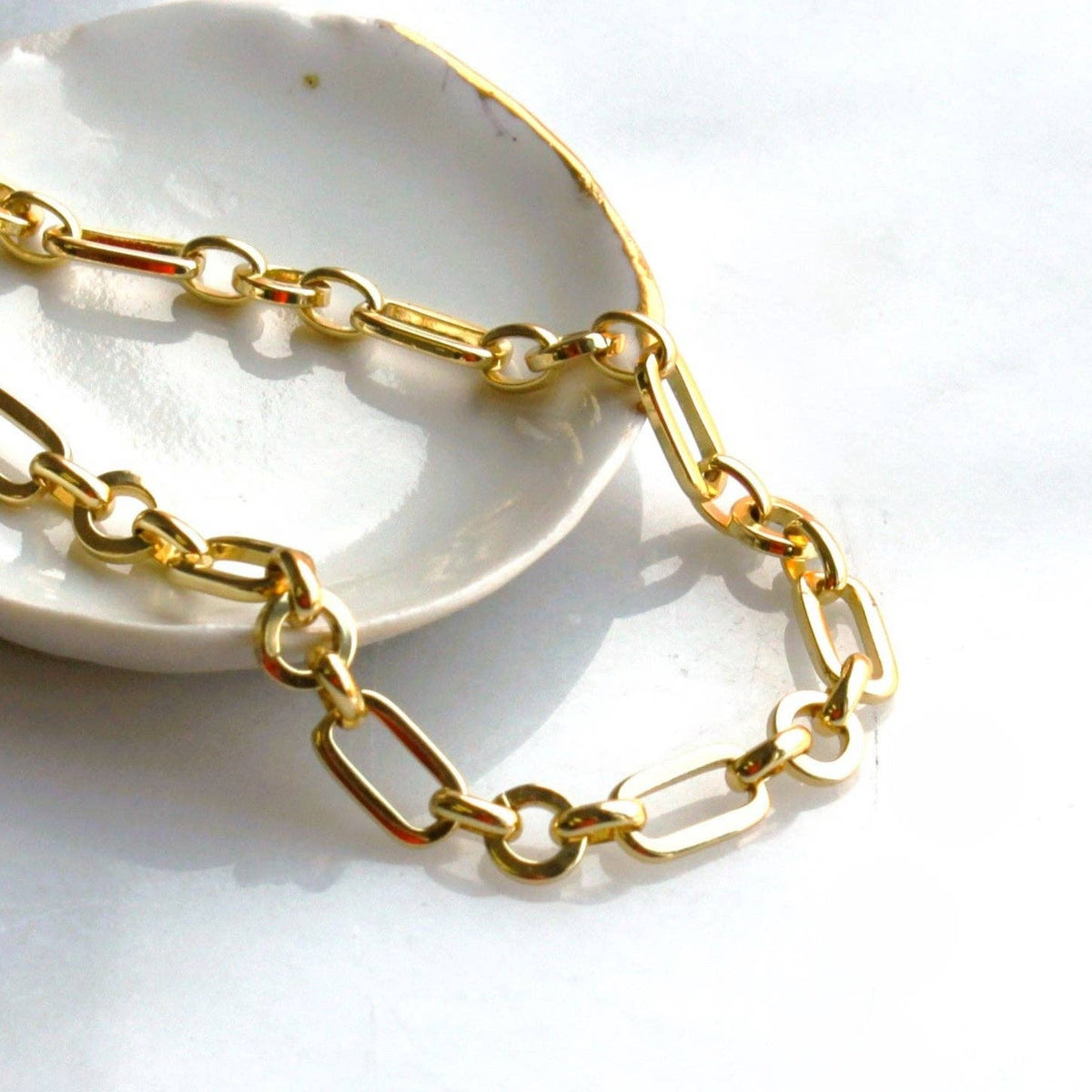 Caris Chunky Gold Chain Necklace