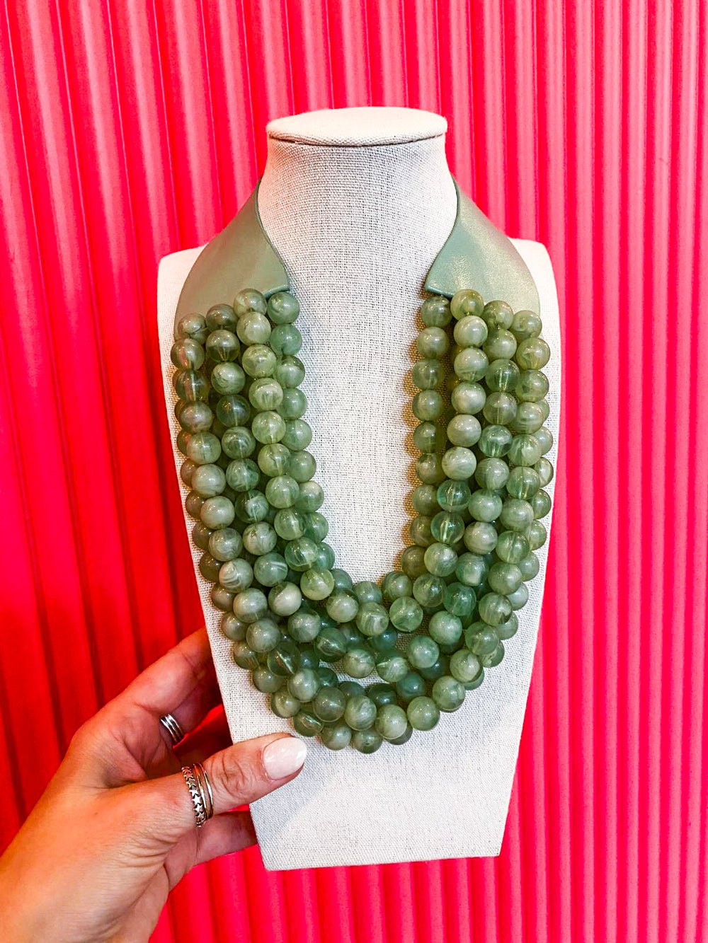 Chunky Beaded Necklace-Kelly Green