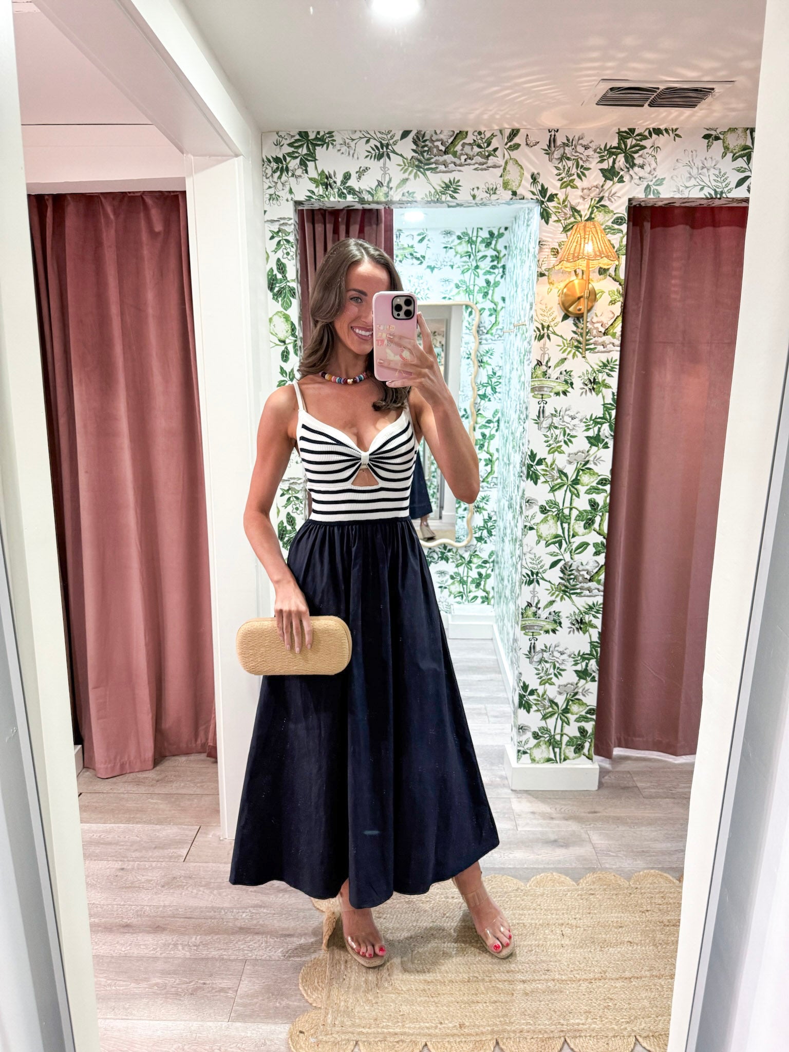 Midi Dresses Pomp & Circumstance Boutique by Marie Earthman Midi Dresses Pomp & Circumstance Boutique by Marie Earthman