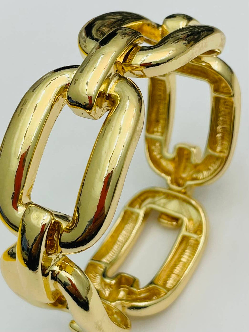 Bold Link Stretch Cuff- Gold