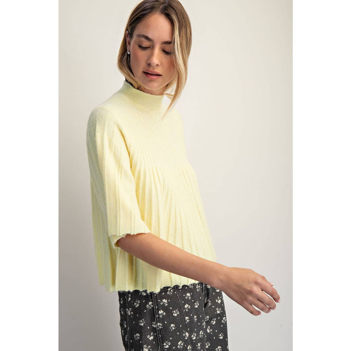 The Classic Swing Sweater-Lemon
