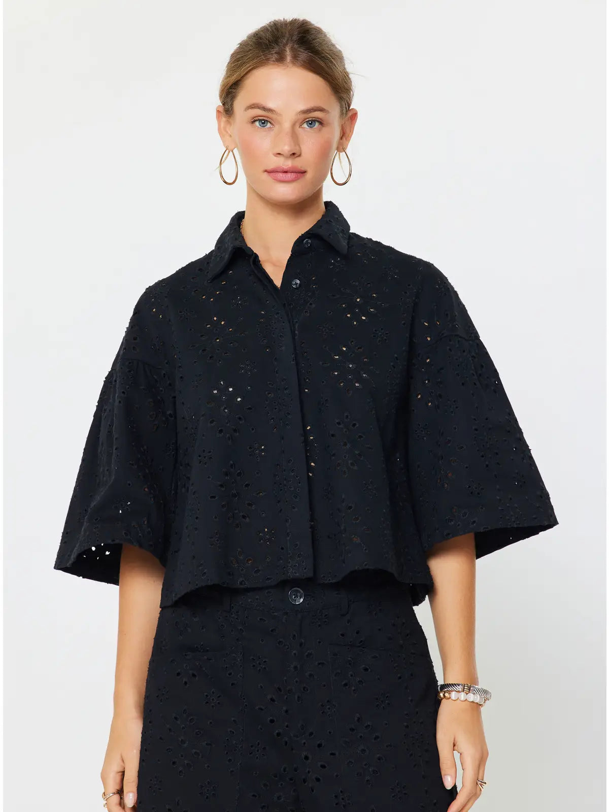 Spring Reset Eyelet Cropped Jacket-Black