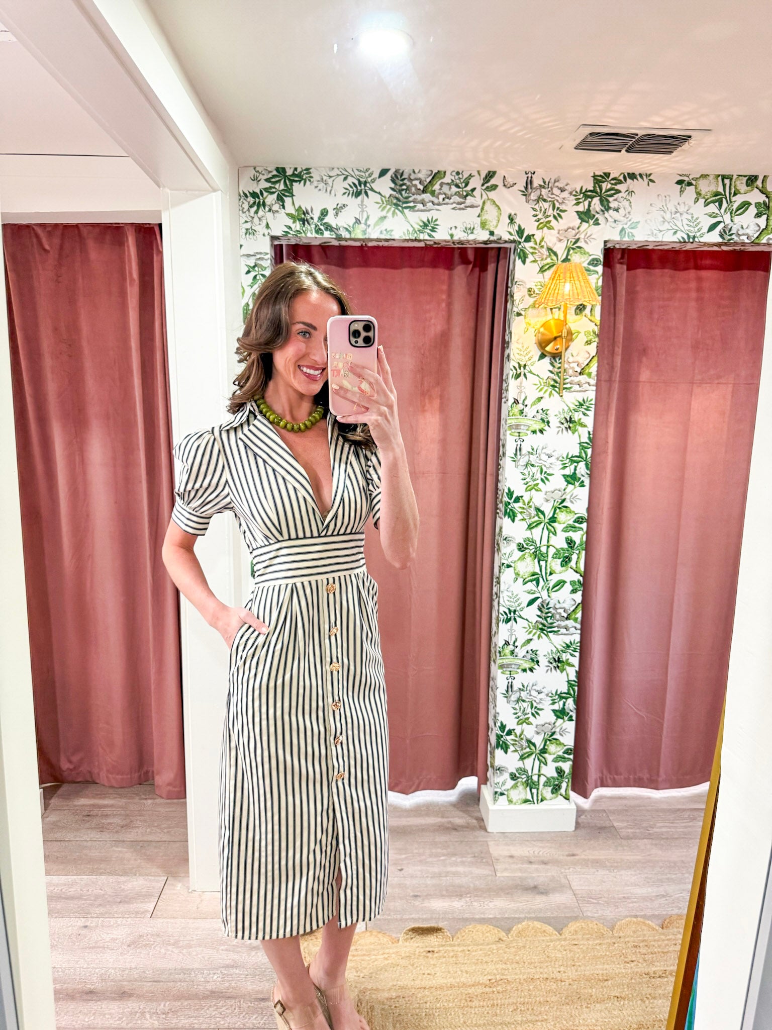 Keep It Classic Midi Dress Medium