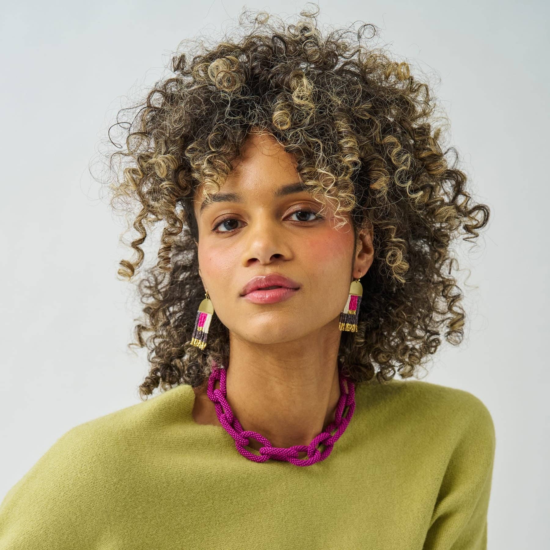 Jenna Chain Link Necklace-Magenta