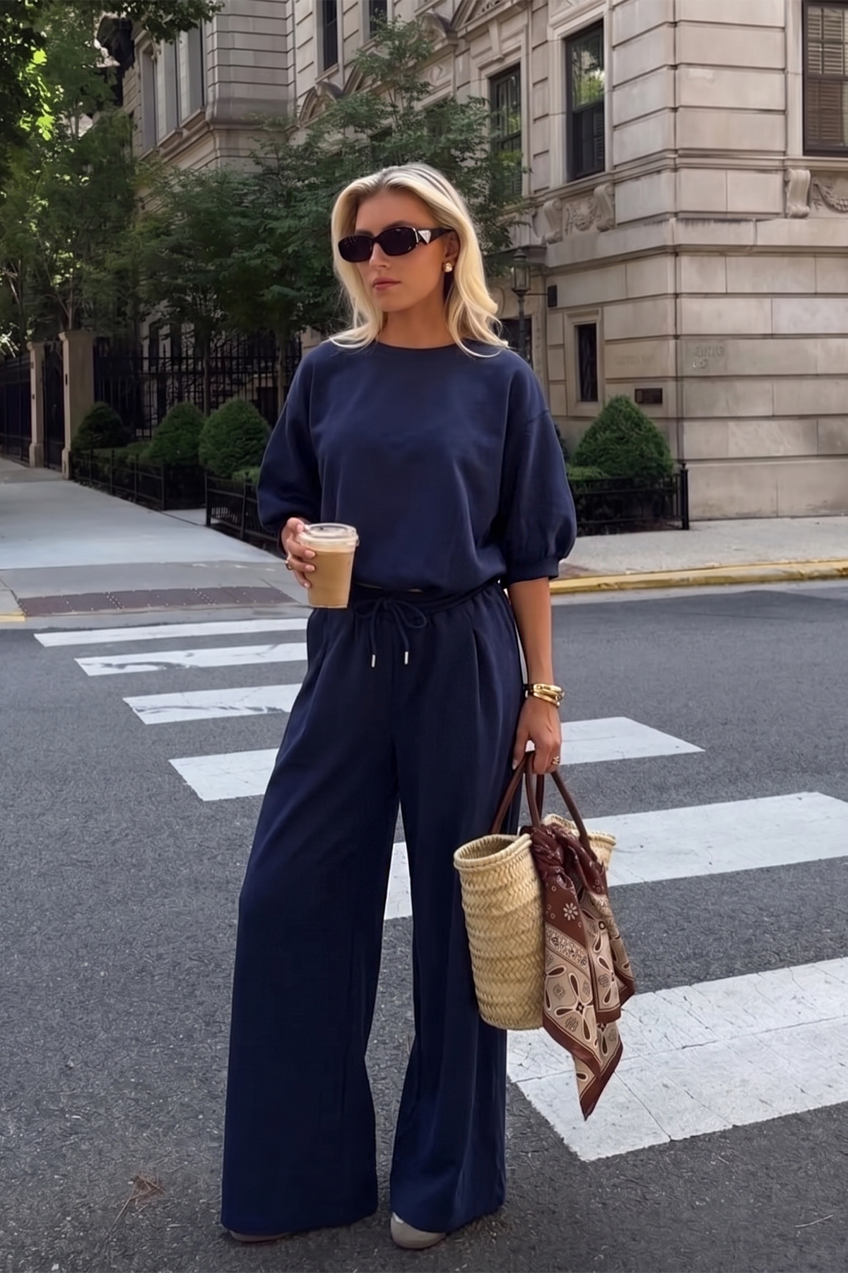 Eleanor Bubble Sleeve Sweatshirt-Navy