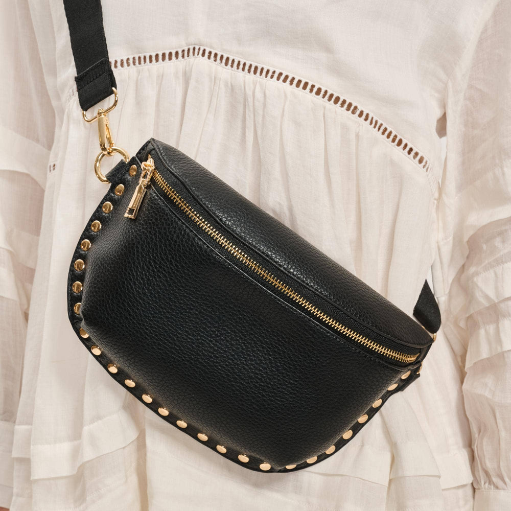 Gizelle Belt Bag-Black