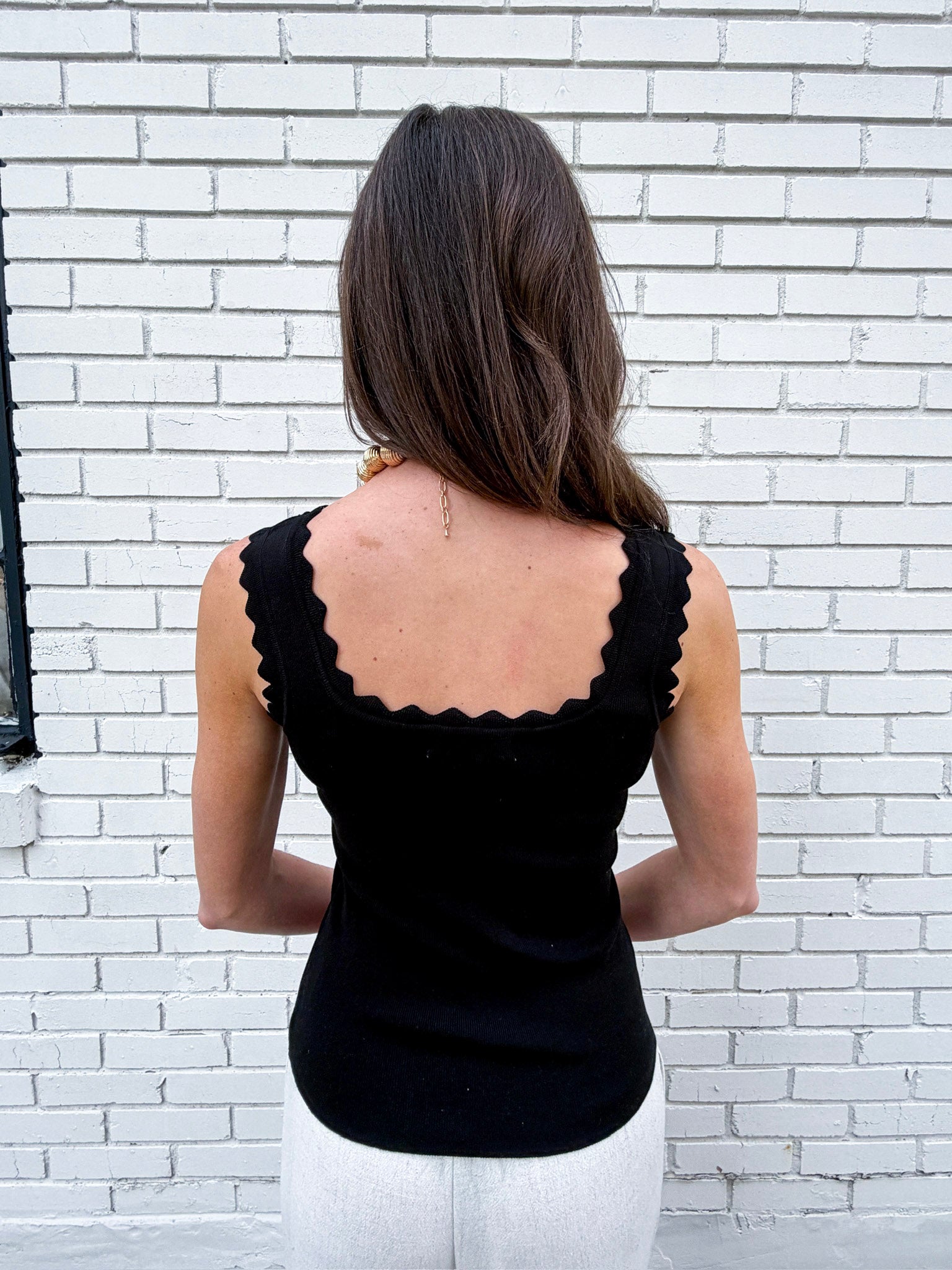 Lila Scallop Knit Top-Black