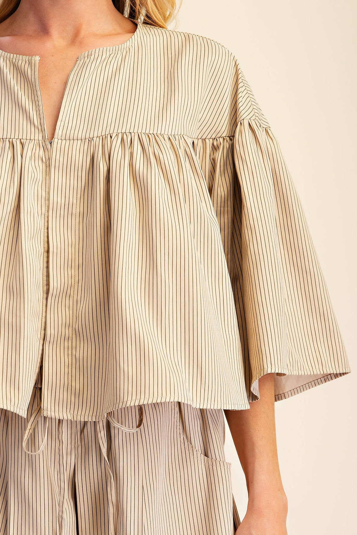 Swing Cape Stripe Top-Beige