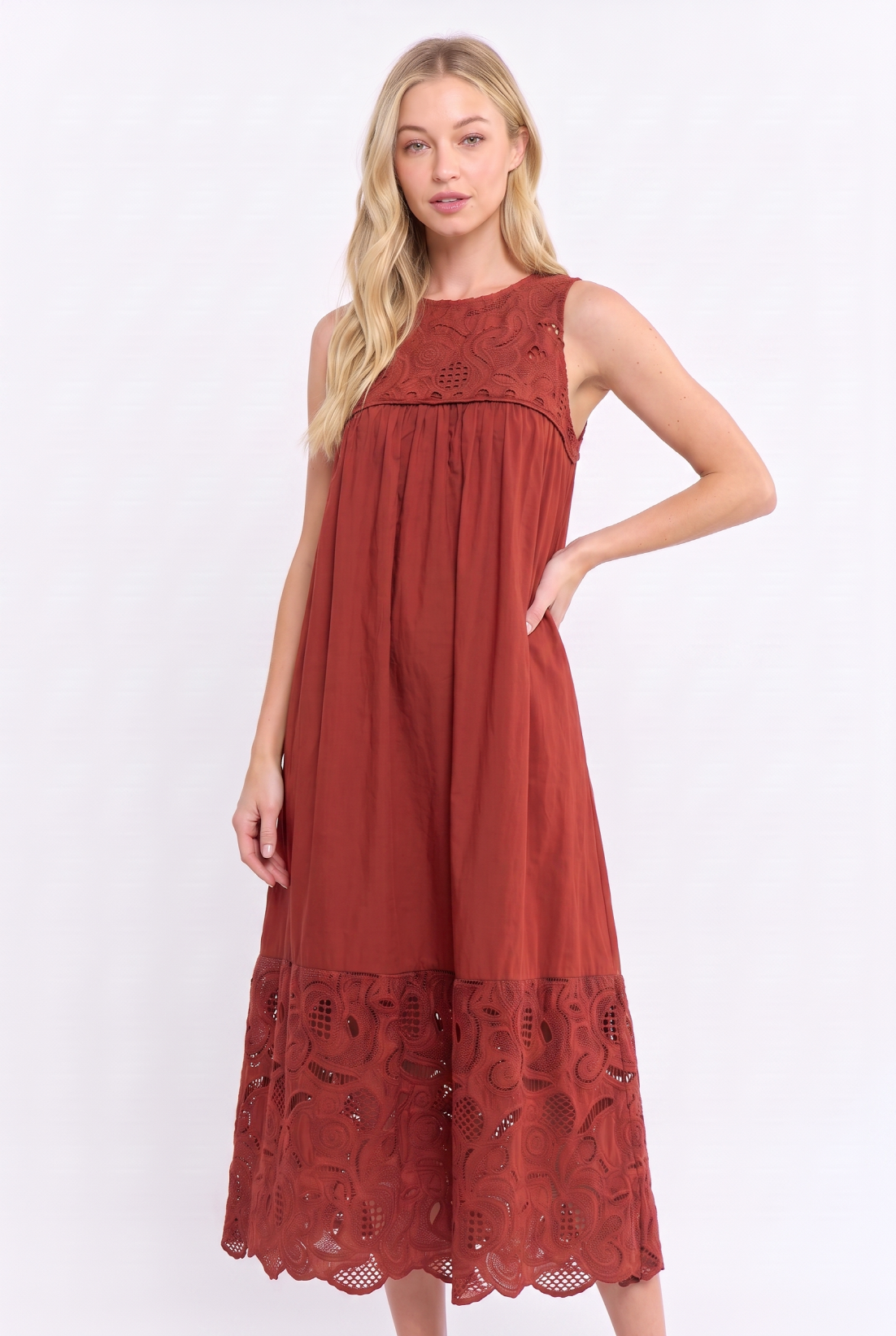 Desert Breeze Lace Maxi Dress-Rodeo Red
