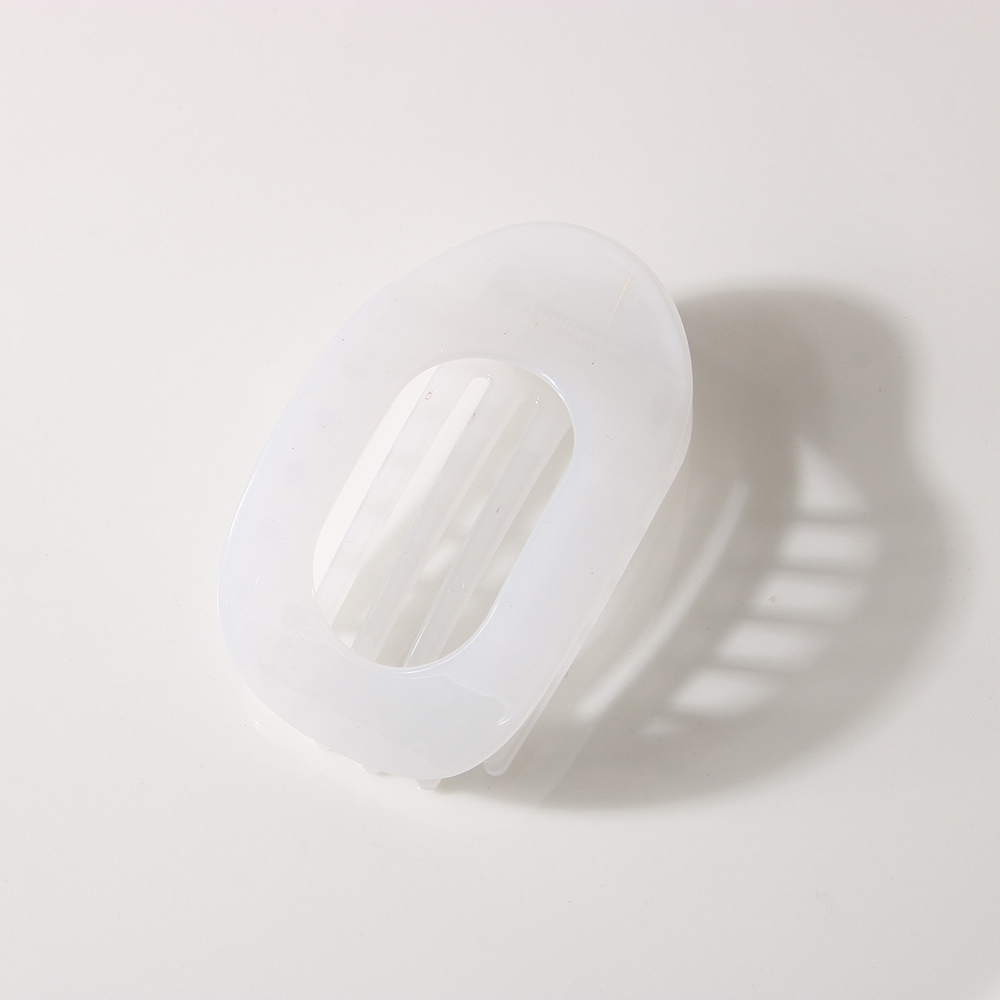 Oval Hair Clip-White