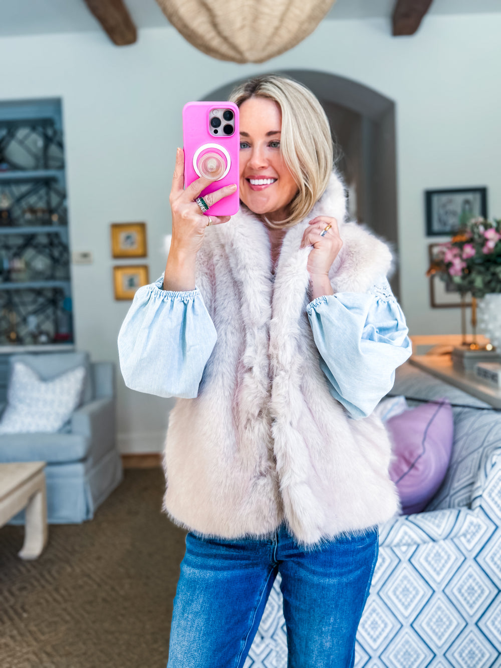 Snow Angel Faux Fur Vest-Cream