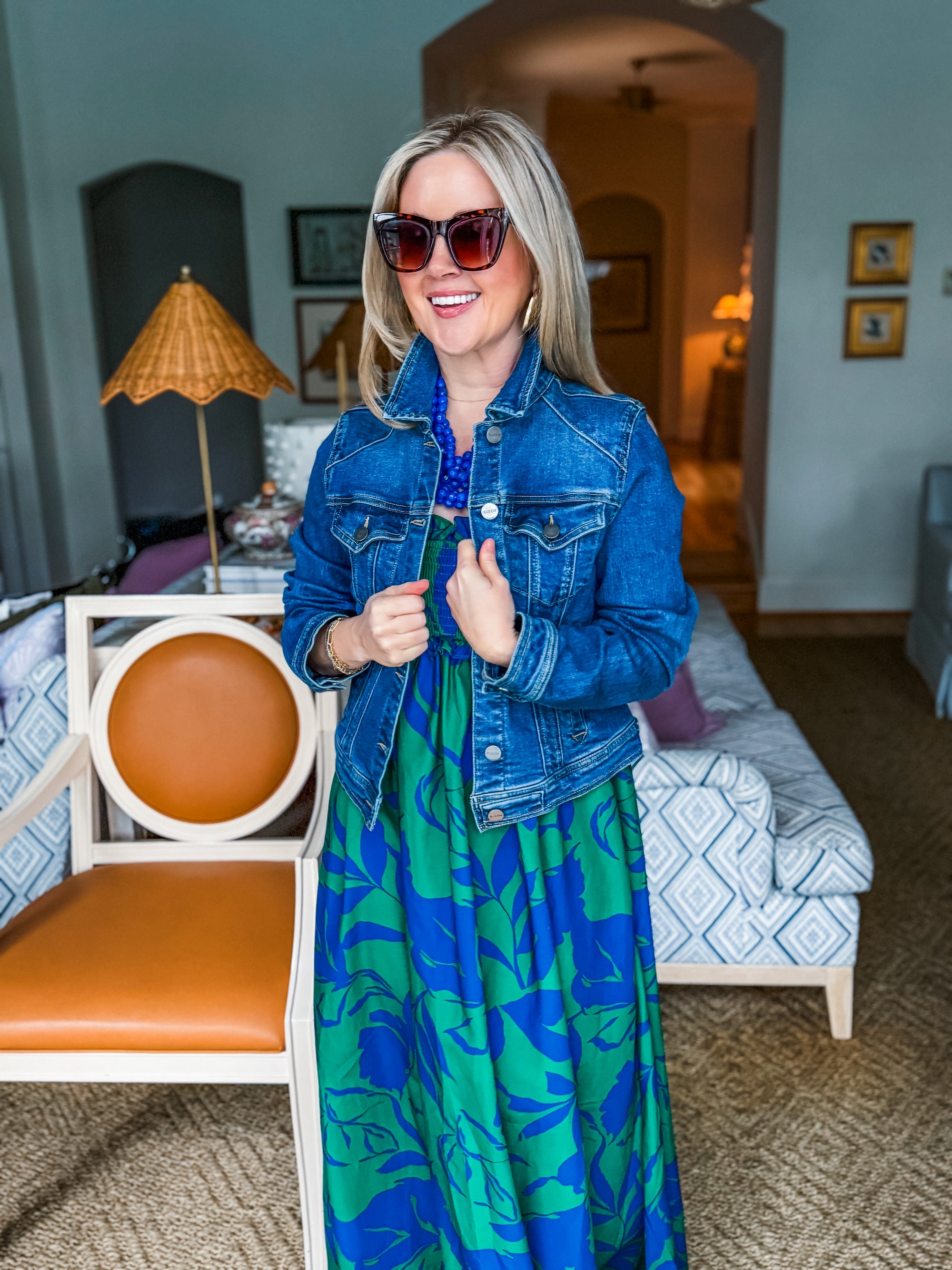 Basic Fitted  Denim Jacket