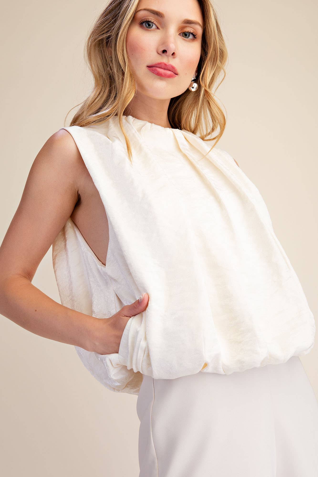 Estelle Pleated Balloon Top-Off White