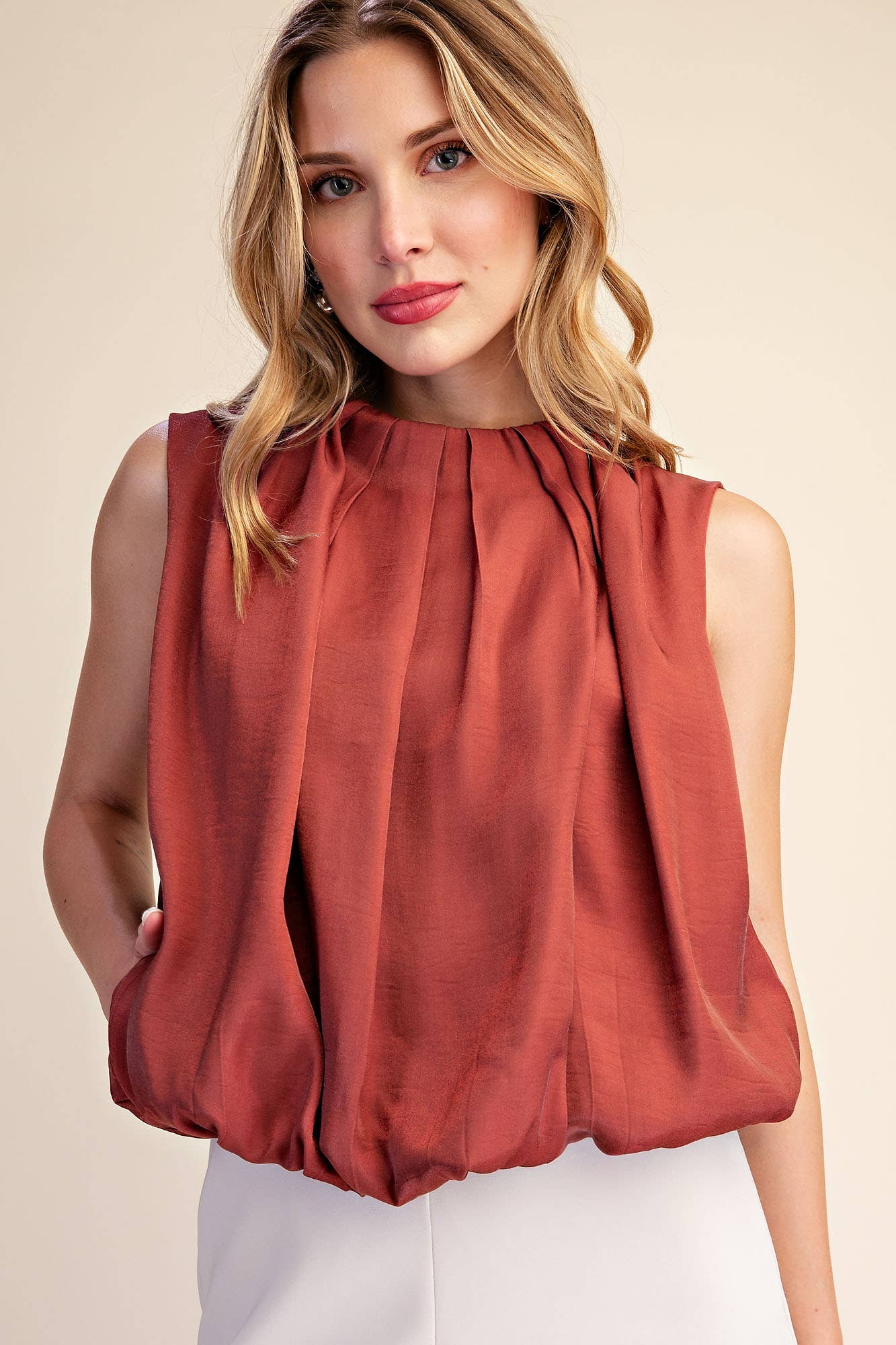 Estelle Pleated Balloon Top-Rust