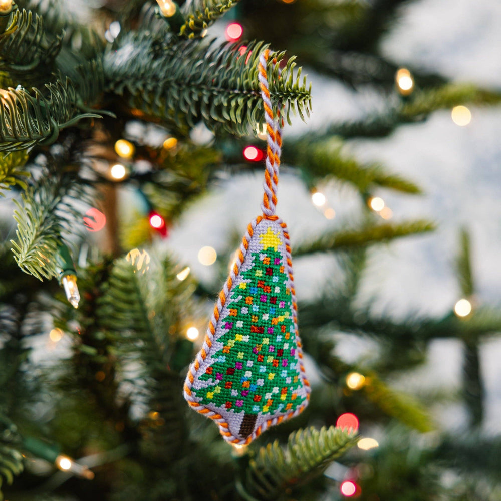 Needlepoint Ornament Christmas Tree