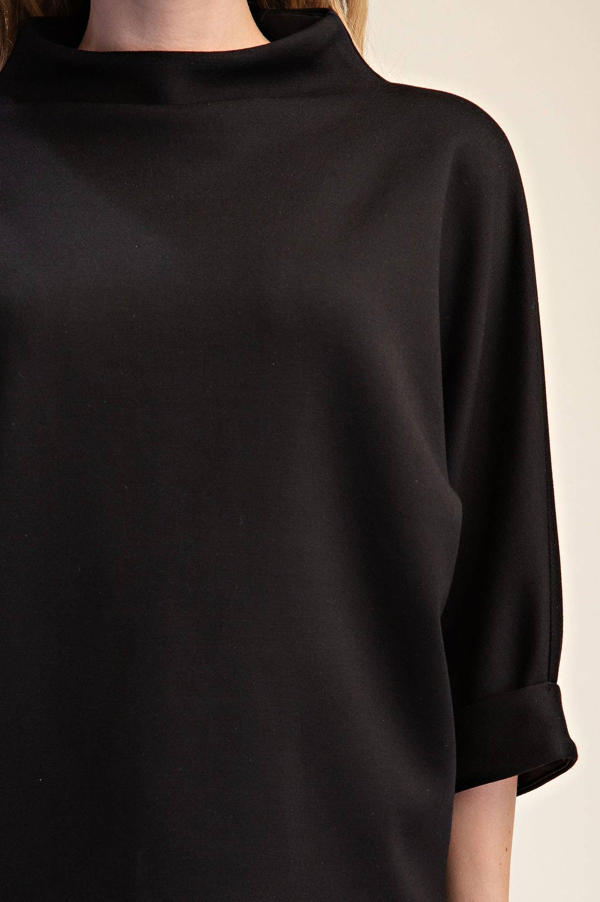 Mellow Days Sweatshirt-Black